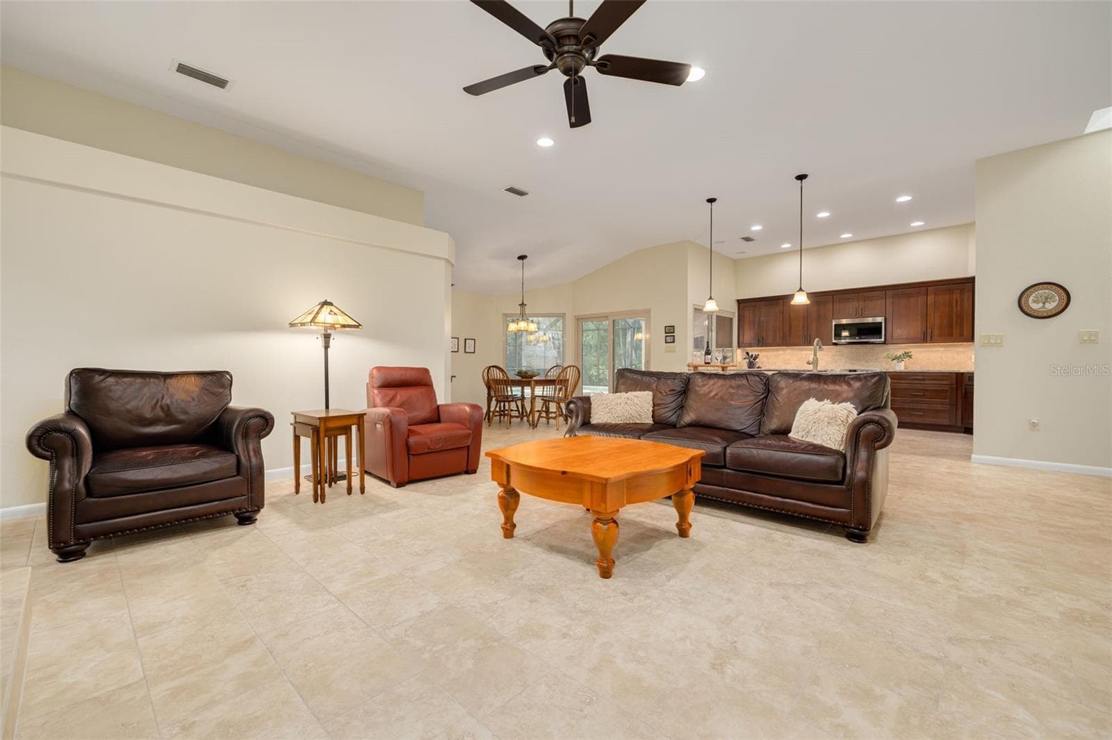 Single Family Residence at 2715 COUNTRY WOODS LN, PALM HARBOR, photo 11 of 44