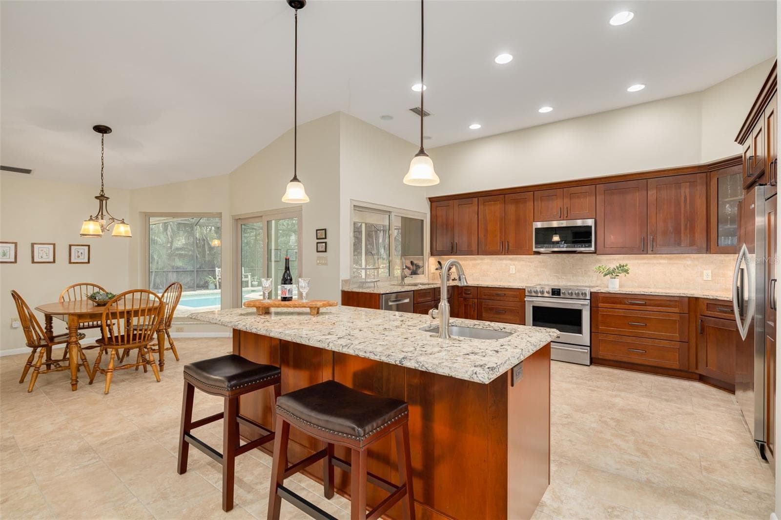 Single Family Residence at 2715 COUNTRY WOODS LN, PALM HARBOR, photo 12 of 44