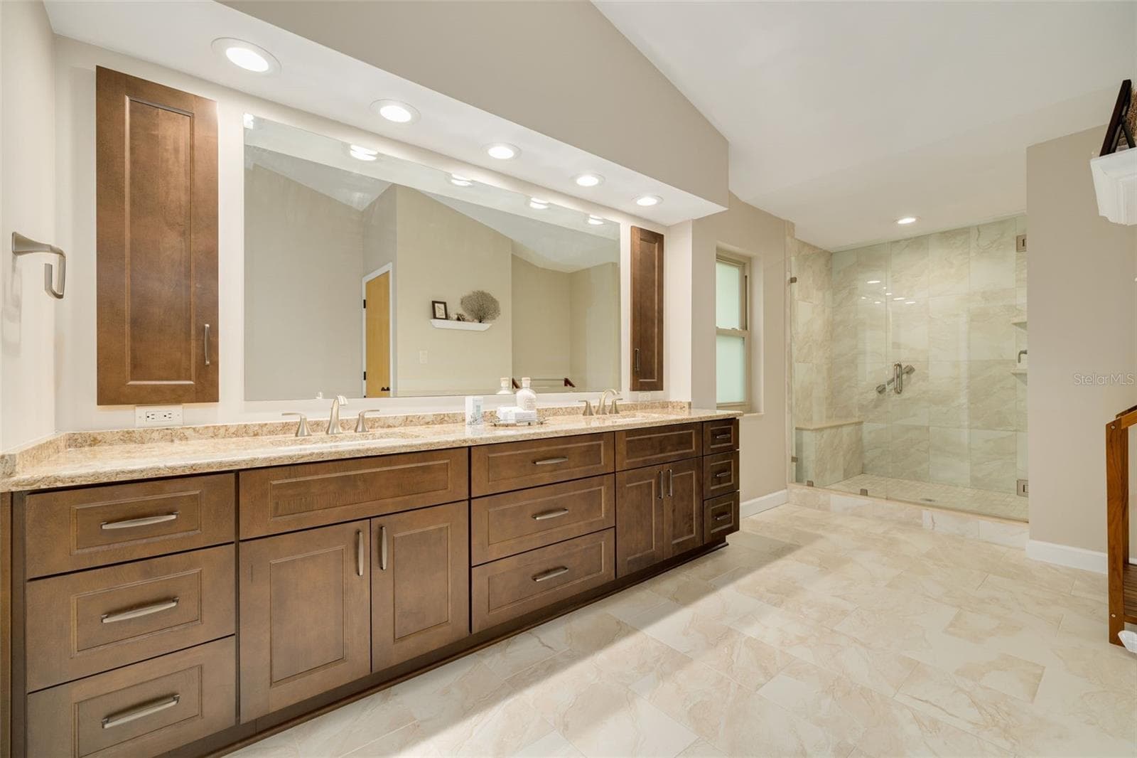 Single Family Residence at 2715 COUNTRY WOODS LN, PALM HARBOR, photo 32 of 44