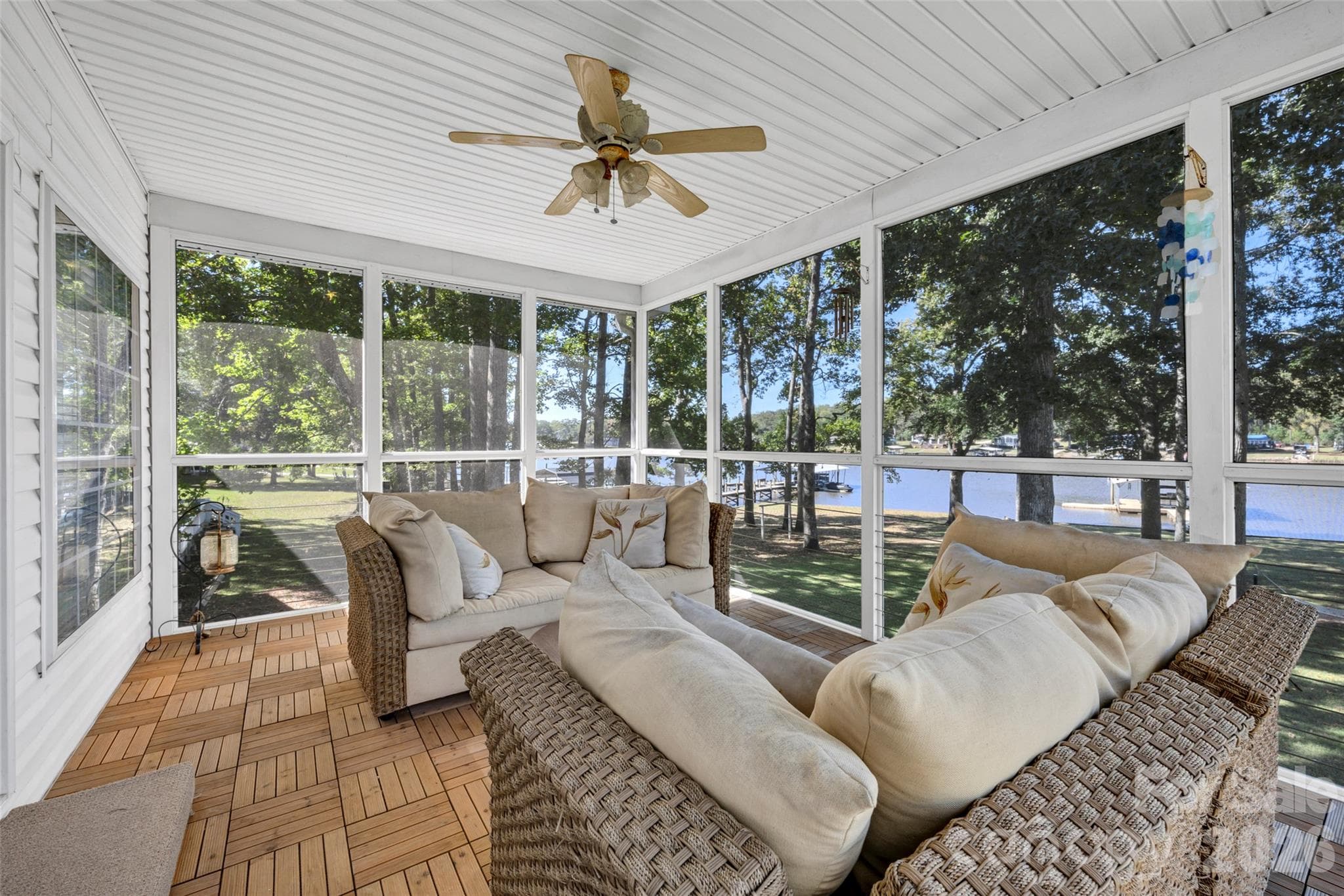 Sunroom gorgeous view - 1960 White Road, Camden