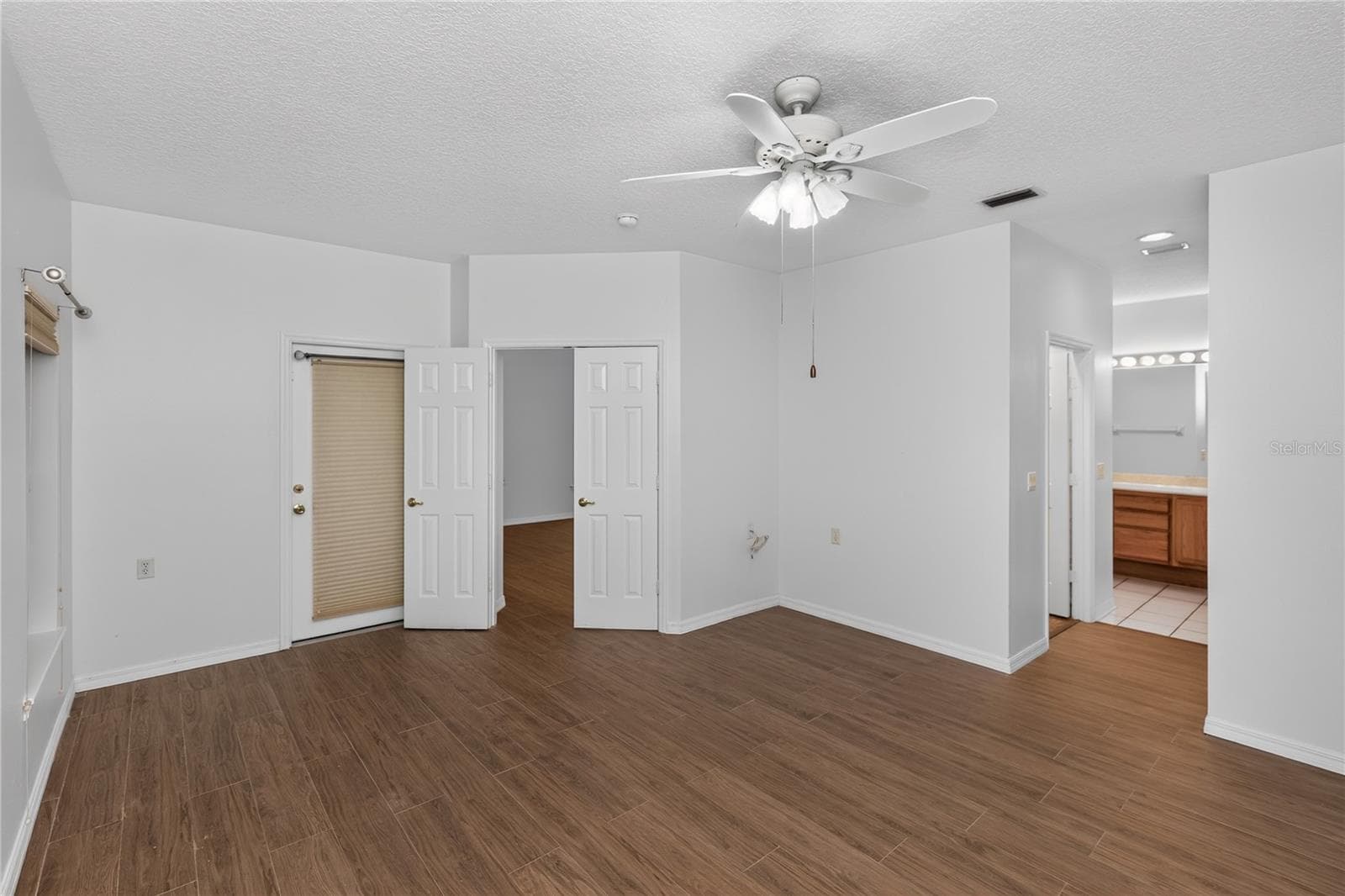 Single Family Residence at 8023 SAINT ANDREWS WAY, MOUNT DORA, photo 22 of 34