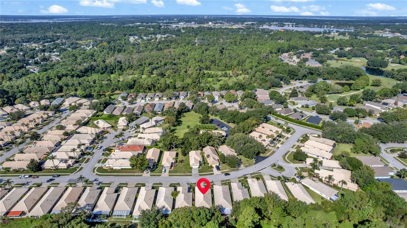 Single Family Residence at 8023 SAINT ANDREWS WAY, MOUNT DORA, photo 29 of 34