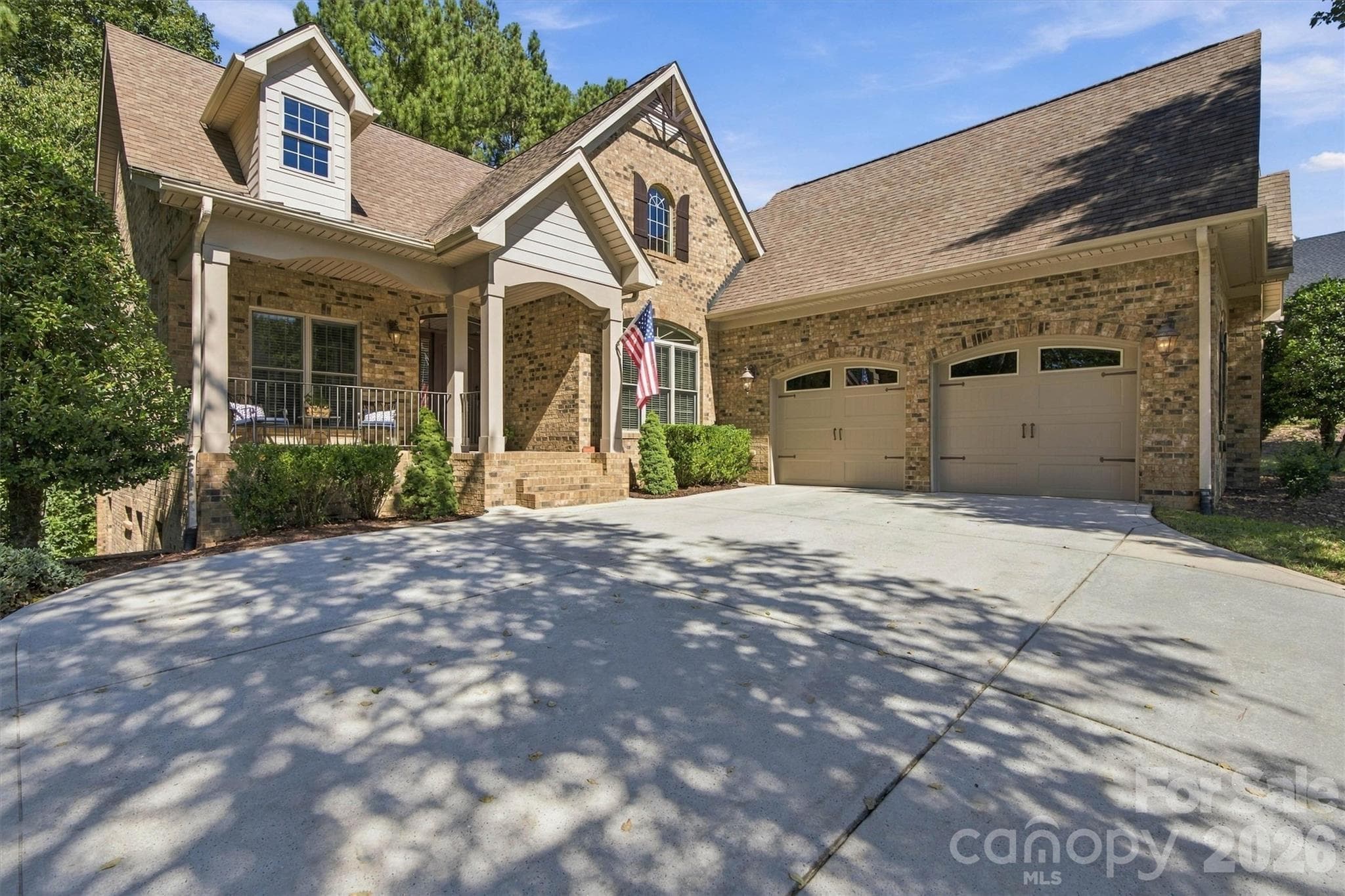 Single Family Residence at 7365 Thornblade Court, Denver, photo 2 of 38