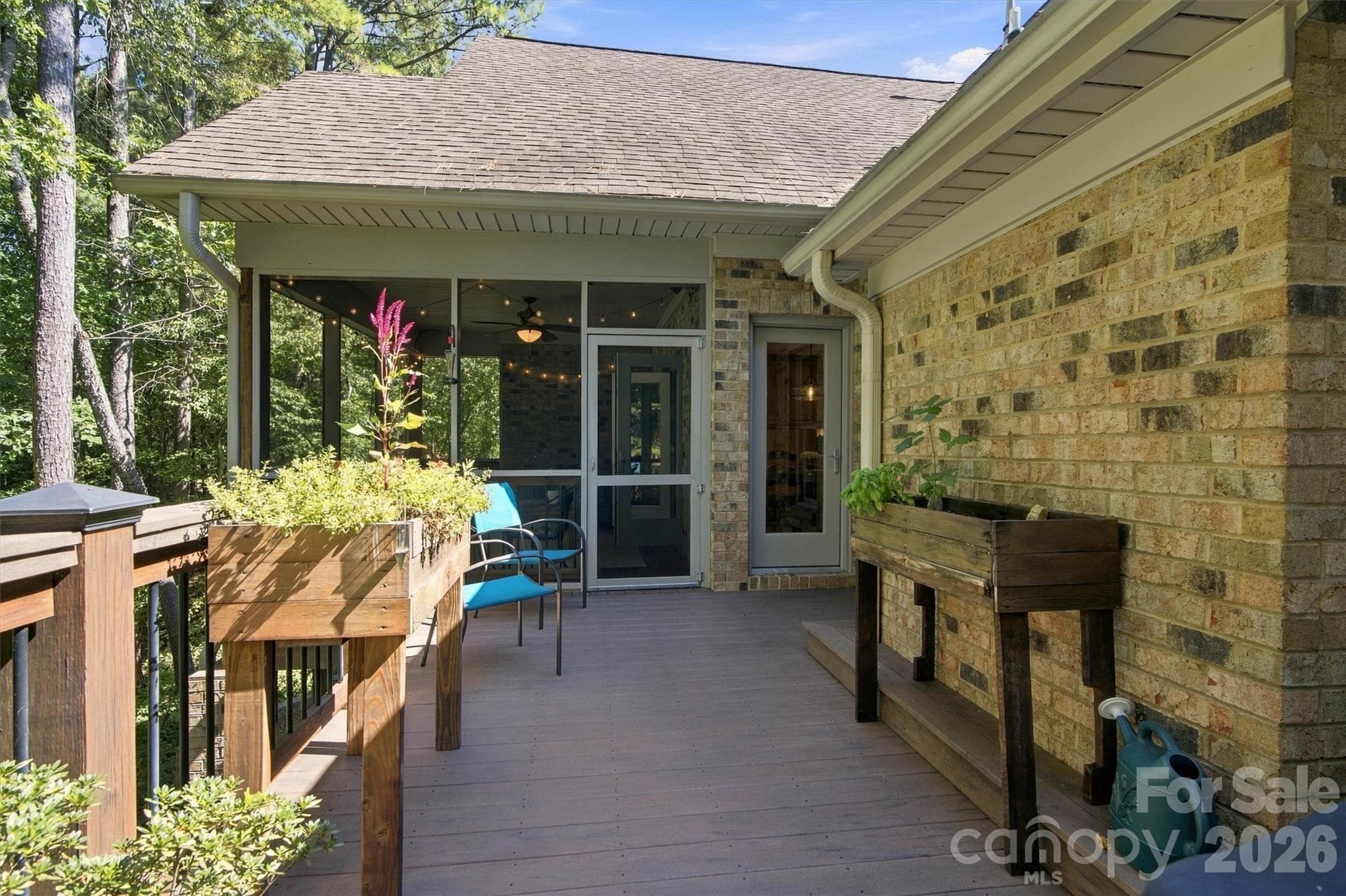 Single Family Residence at 7365 Thornblade Court, Denver, photo 30 of 38