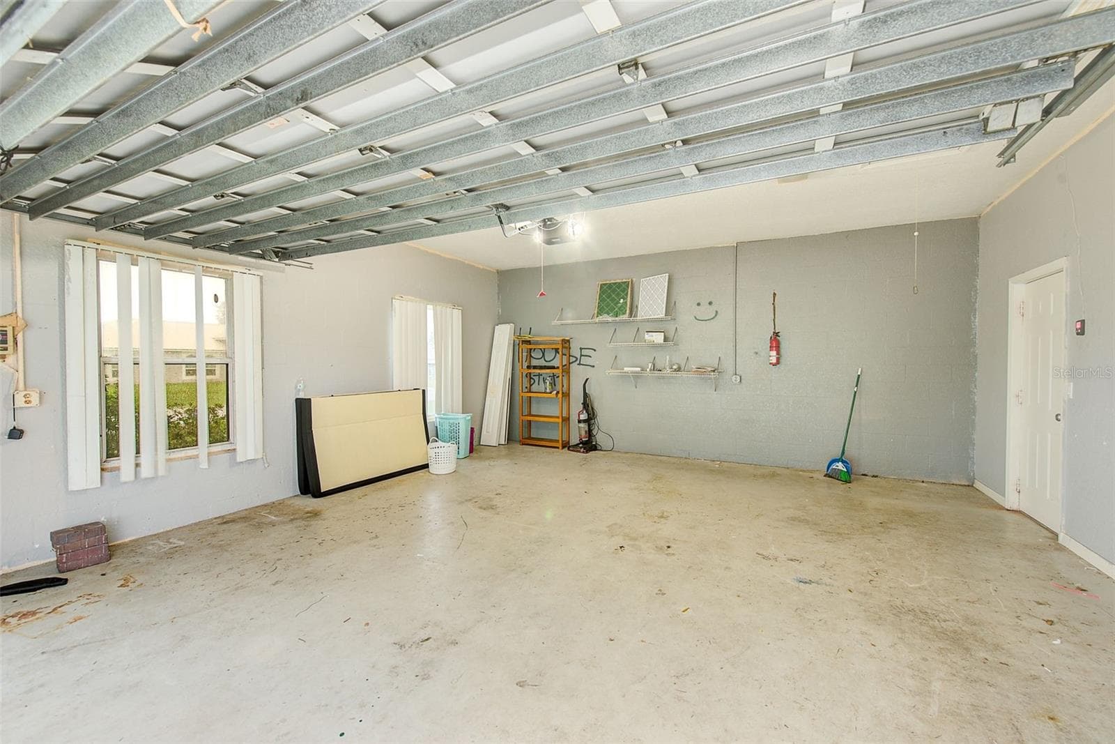 Single Family Residence at 209 WHITE CLIFF BLVD, AUBURNDALE, photo 31 of 61