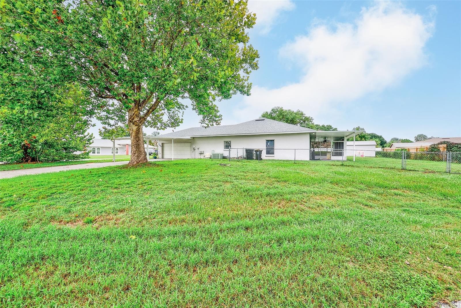 Single Family Residence at 209 WHITE CLIFF BLVD, AUBURNDALE, photo 36 of 61