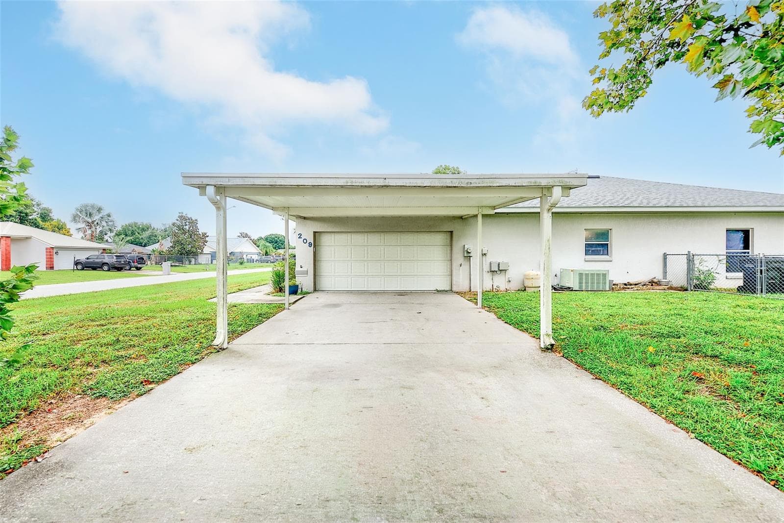 Single Family Residence at 209 WHITE CLIFF BLVD, AUBURNDALE, photo 37 of 61