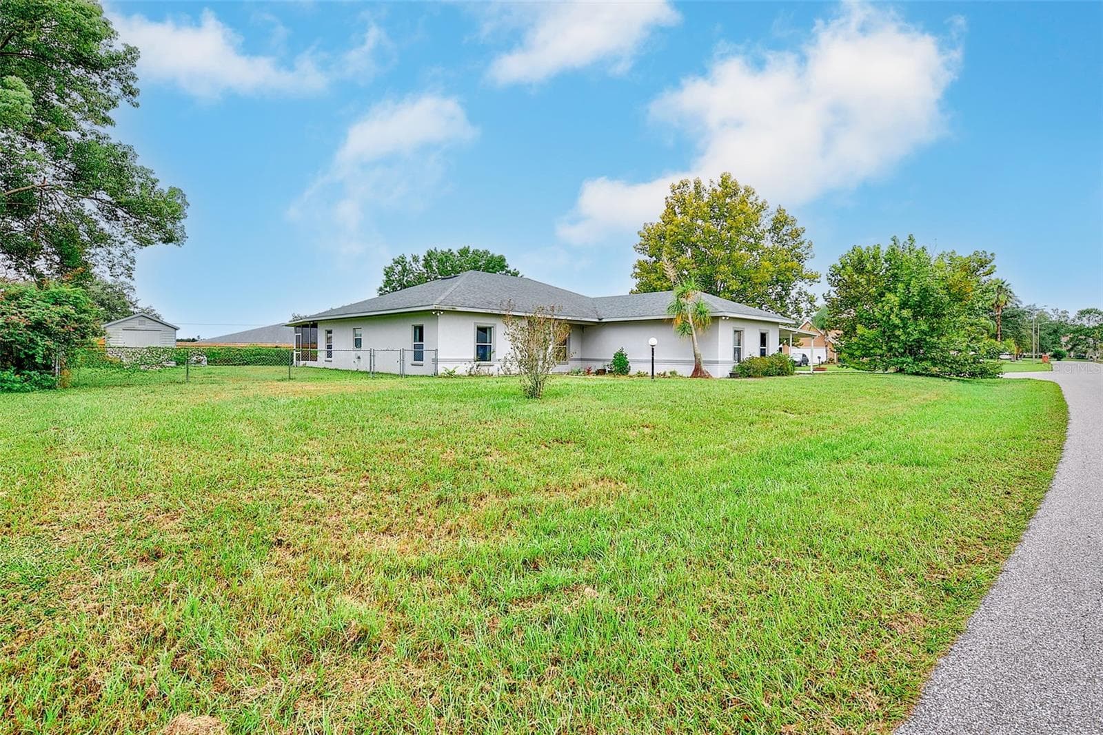 Single Family Residence at 209 WHITE CLIFF BLVD, AUBURNDALE, photo 38 of 61
