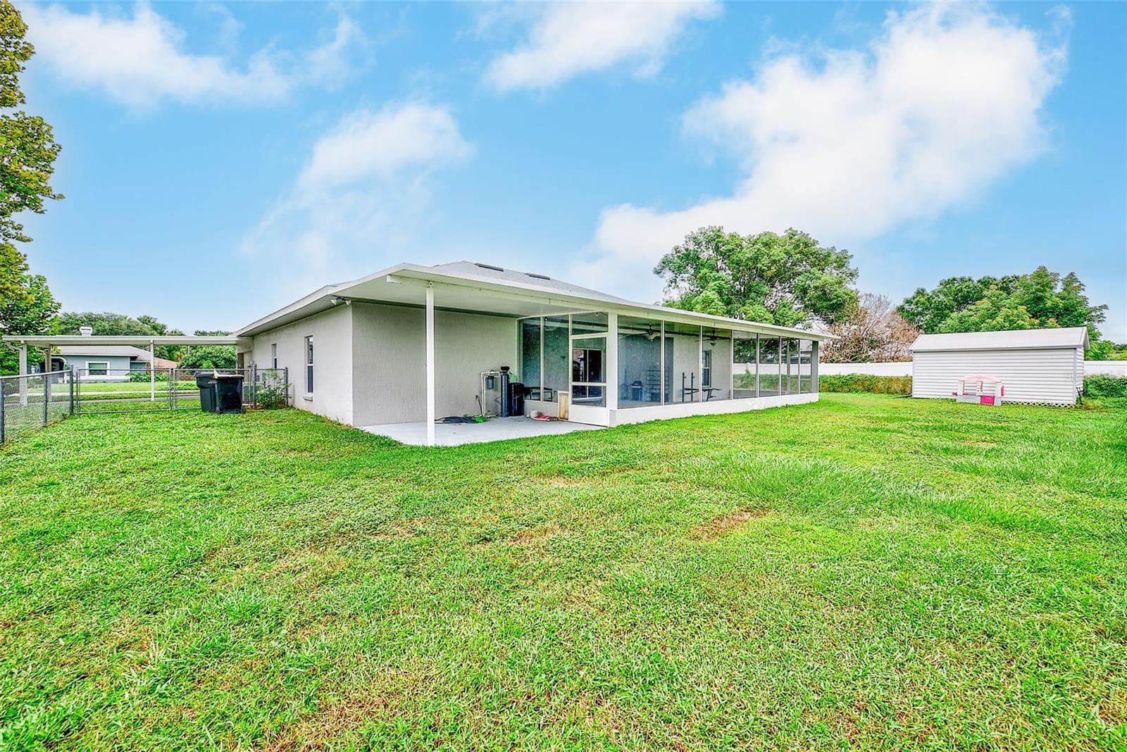 Single Family Residence at 209 WHITE CLIFF BLVD, AUBURNDALE, photo 42 of 61