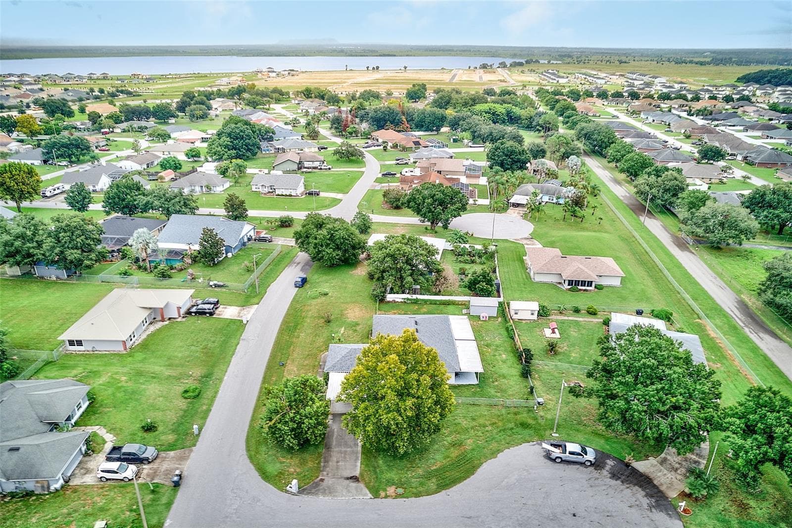 Single Family Residence at 209 WHITE CLIFF BLVD, AUBURNDALE, photo 50 of 61