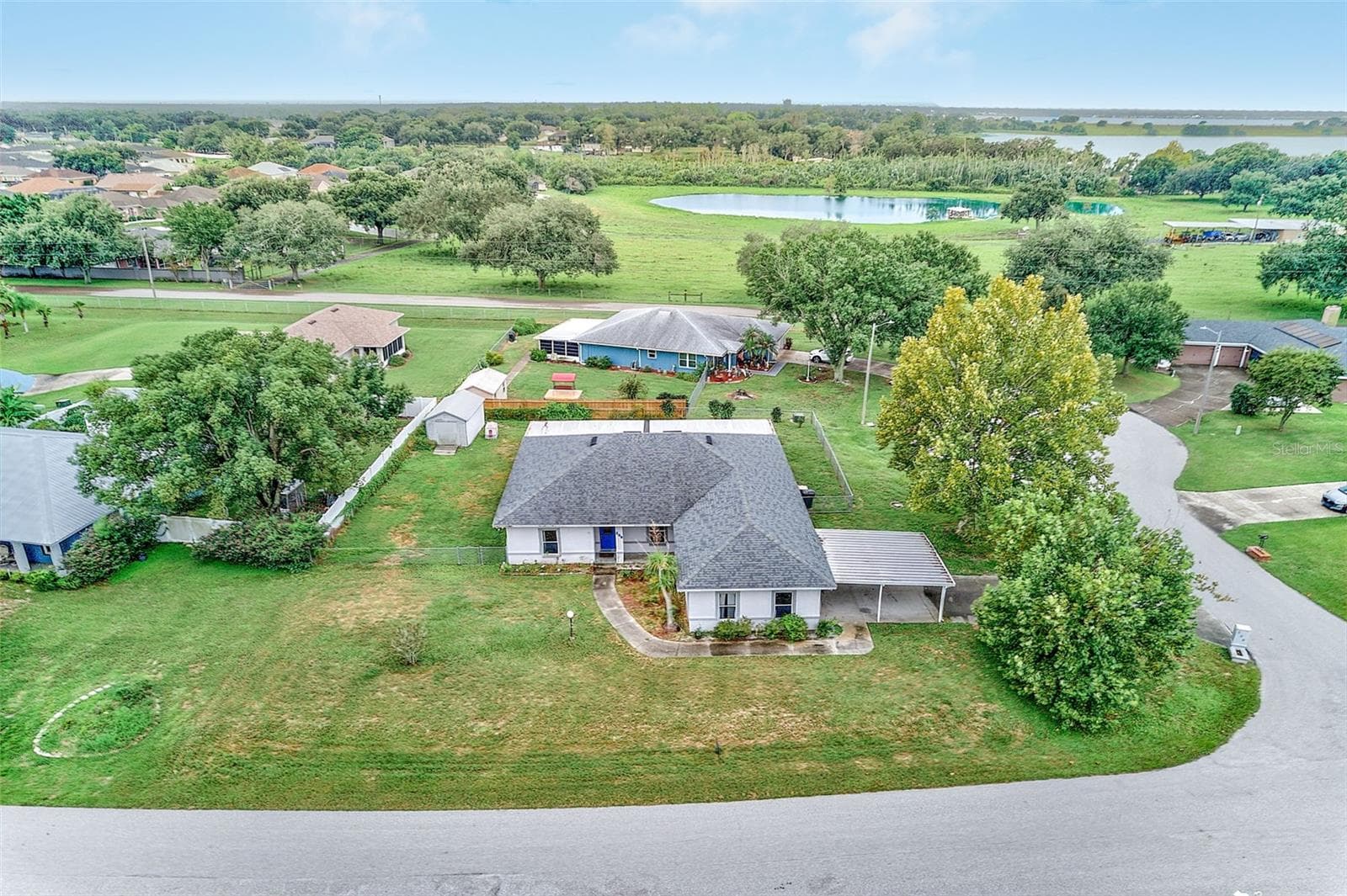 Single Family Residence at 209 WHITE CLIFF BLVD, AUBURNDALE, photo 55 of 61