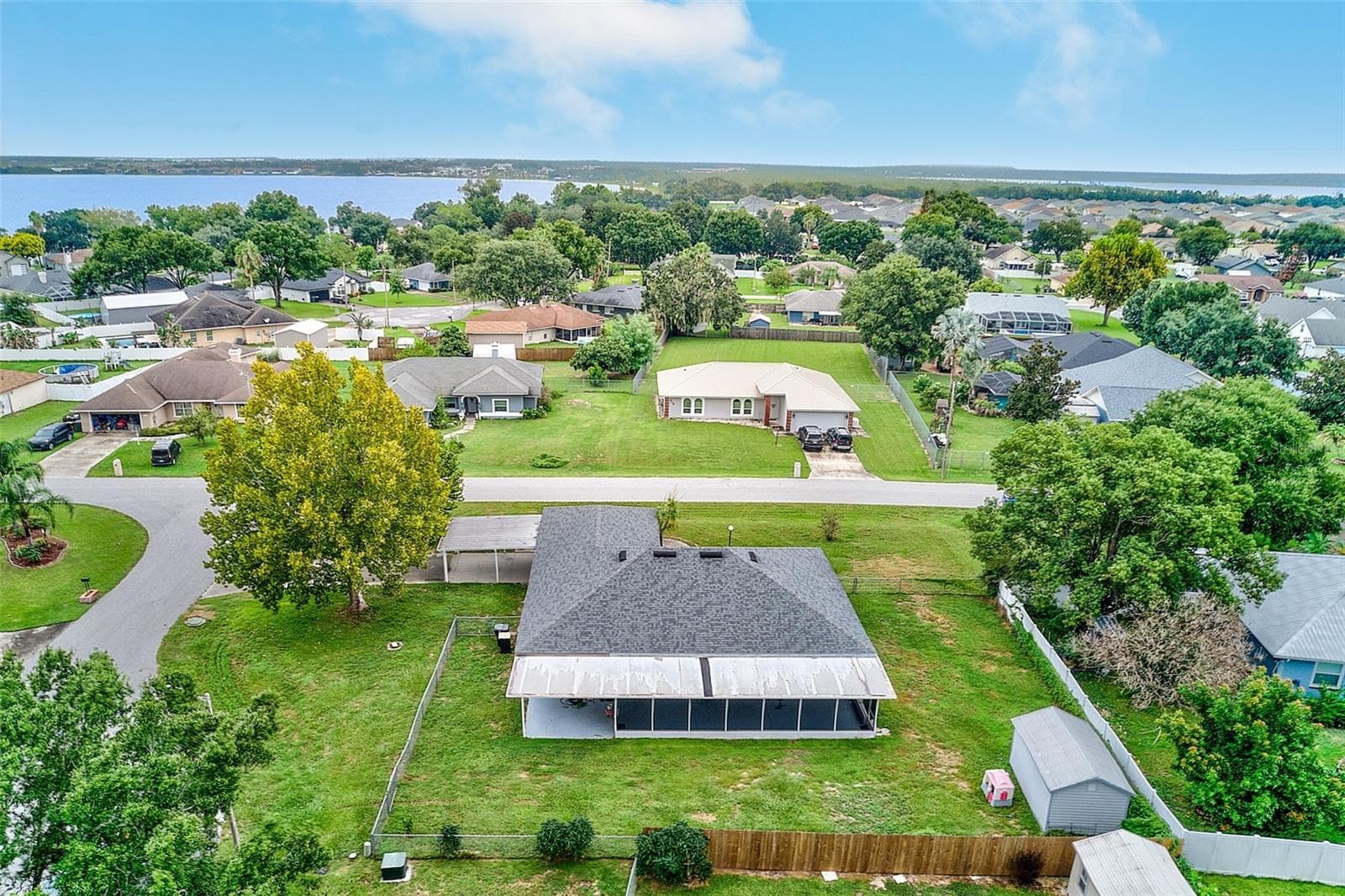 Single Family Residence at 209 WHITE CLIFF BLVD, AUBURNDALE, photo 56 of 61