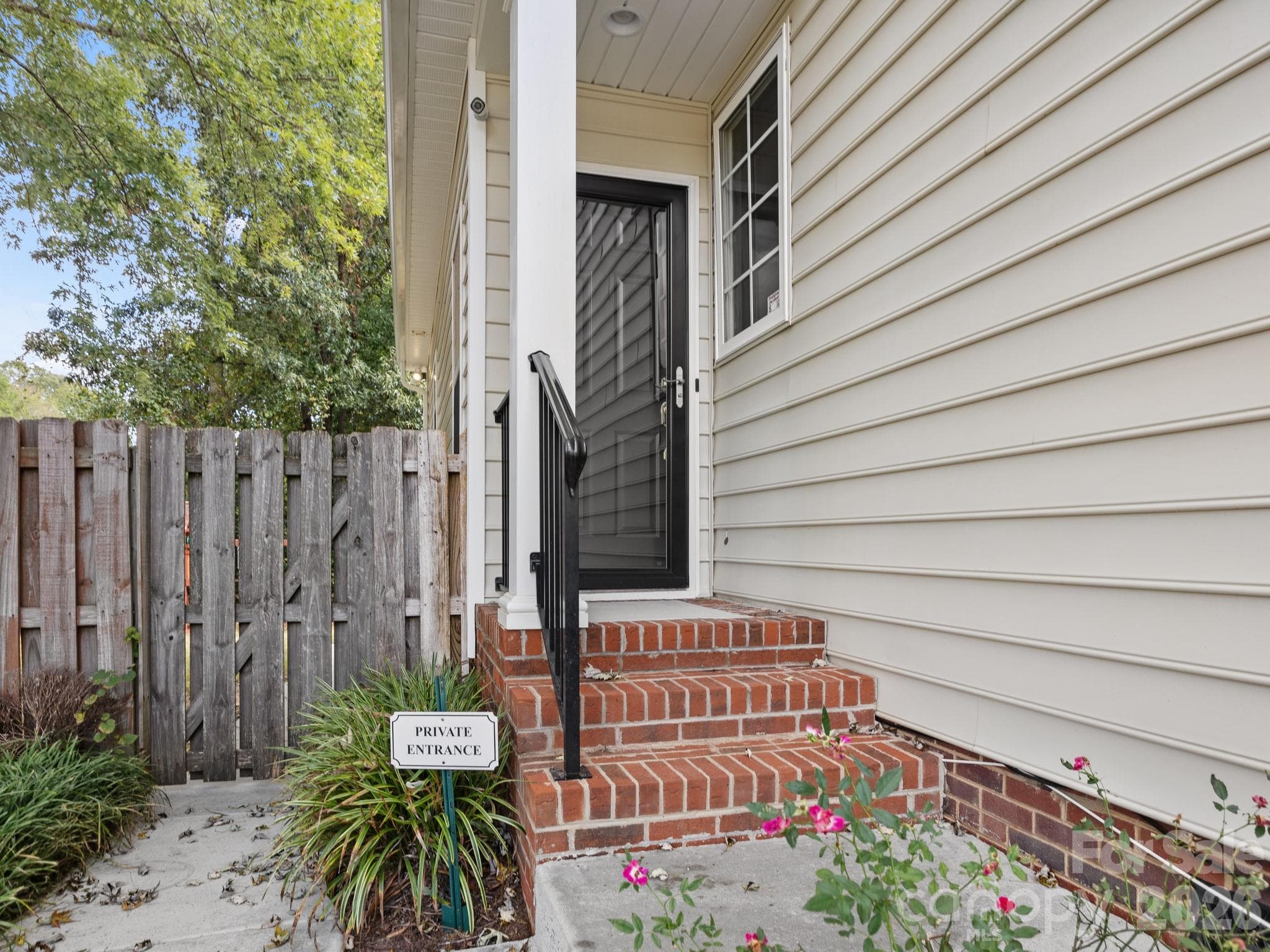 Single Family Residence at 12604 Early Meadow Way, Mint Hill, photo 14 of 20