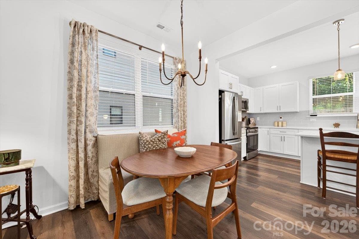 Single Family Residence at 1816 Purser Drive, Charlotte, photo 12 of 41