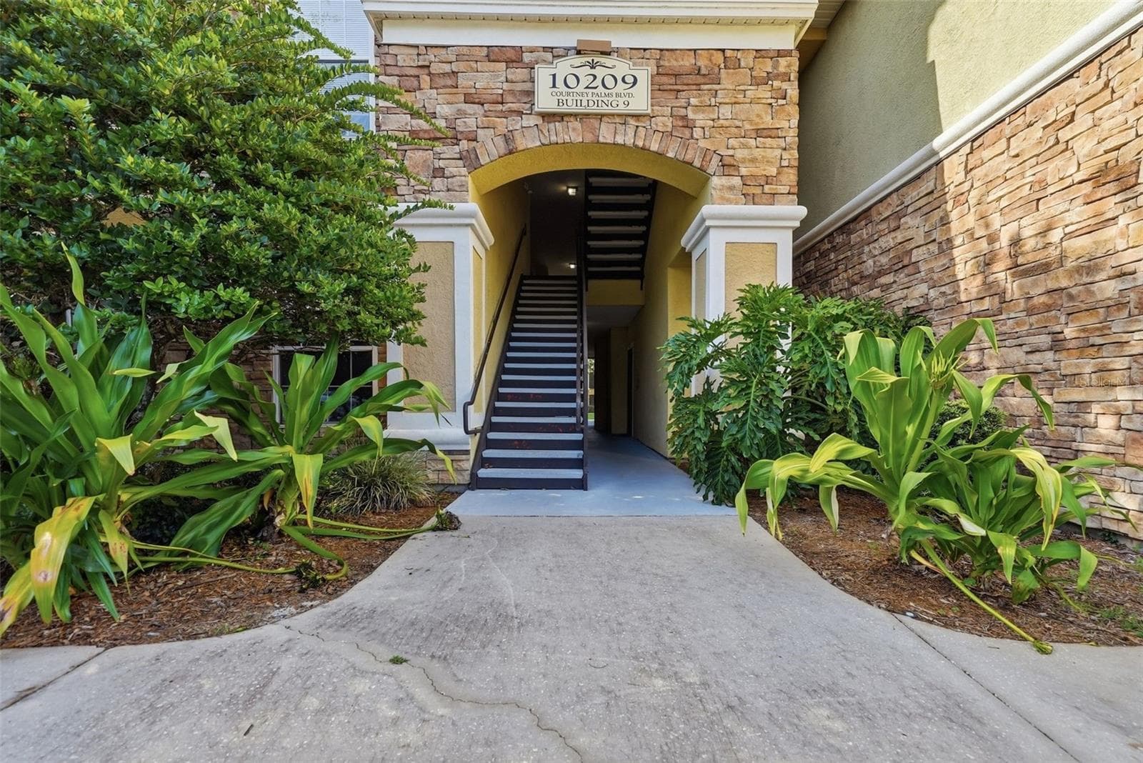 Condominium at 10209 COURTNEY PALMS BLVD #301, TAMPA, photo 2 of 21