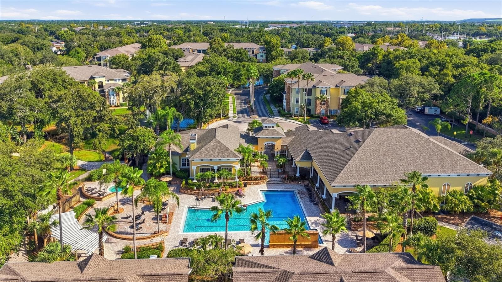 Community Pool - 10209 COURTNEY PALMS BLVD #301, TAMPA