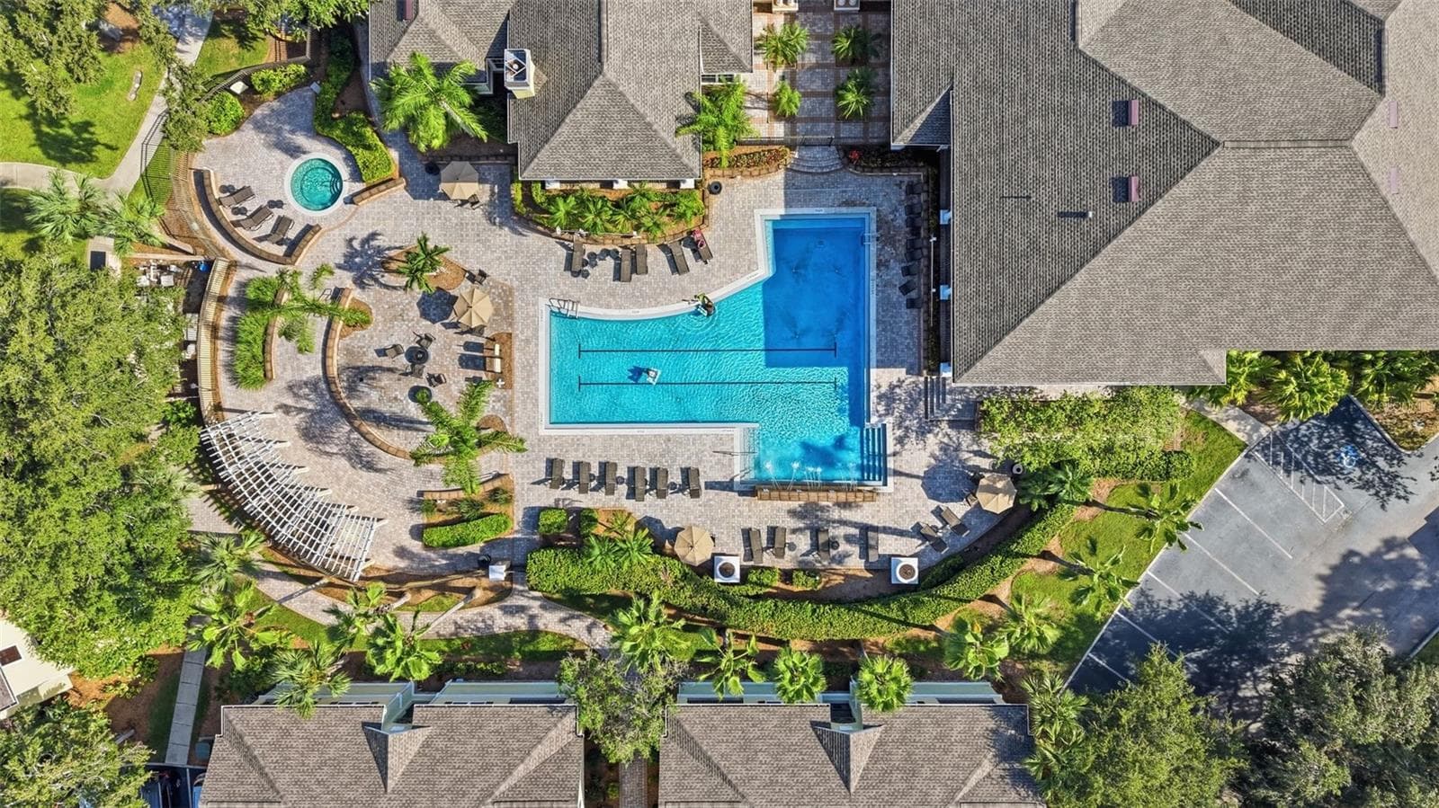 Community Pool - 10209 COURTNEY PALMS BLVD #301, TAMPA