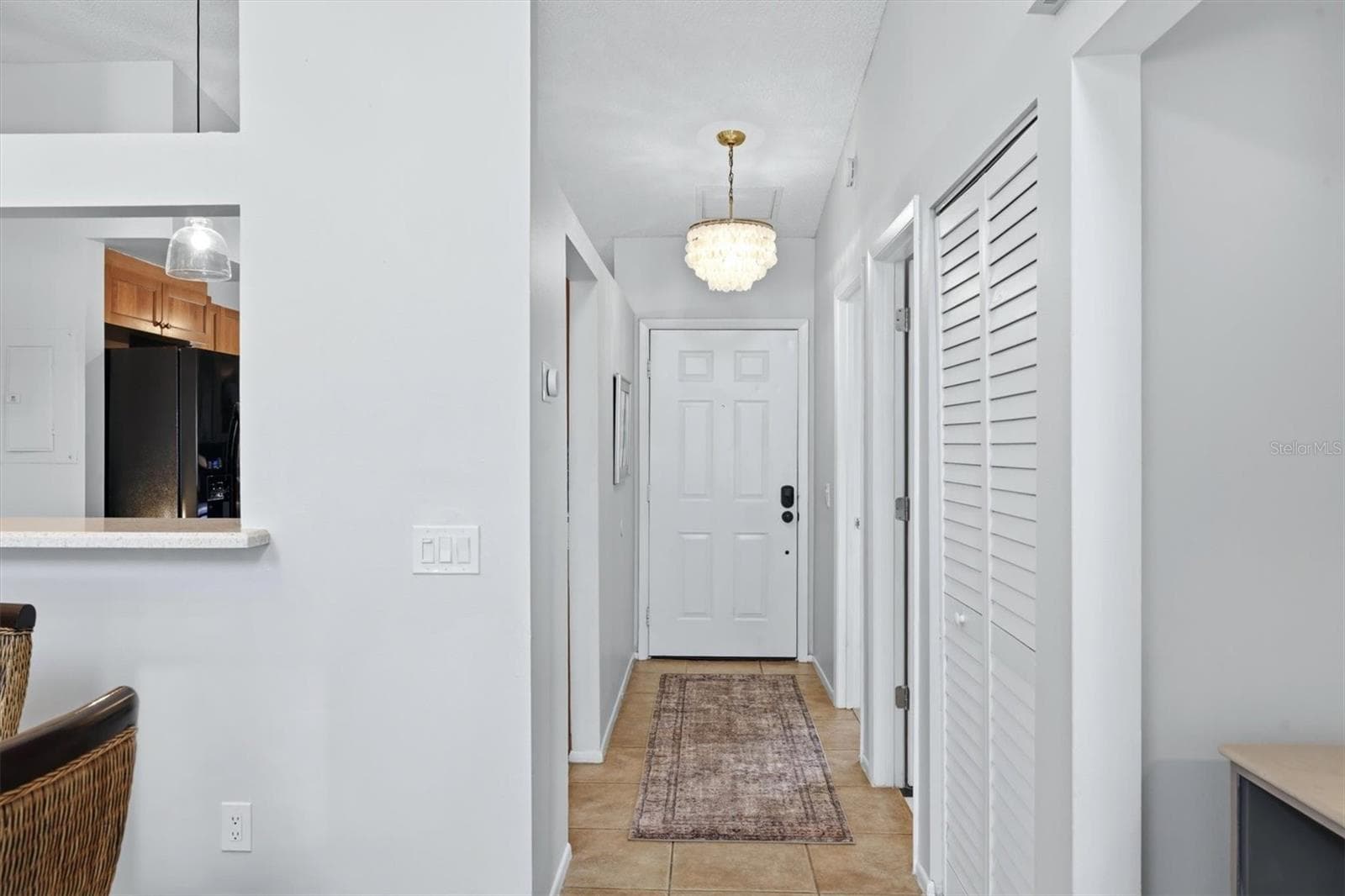 Foyer entrance into condo - 2906 63RD ST W #206, BRADENTON
