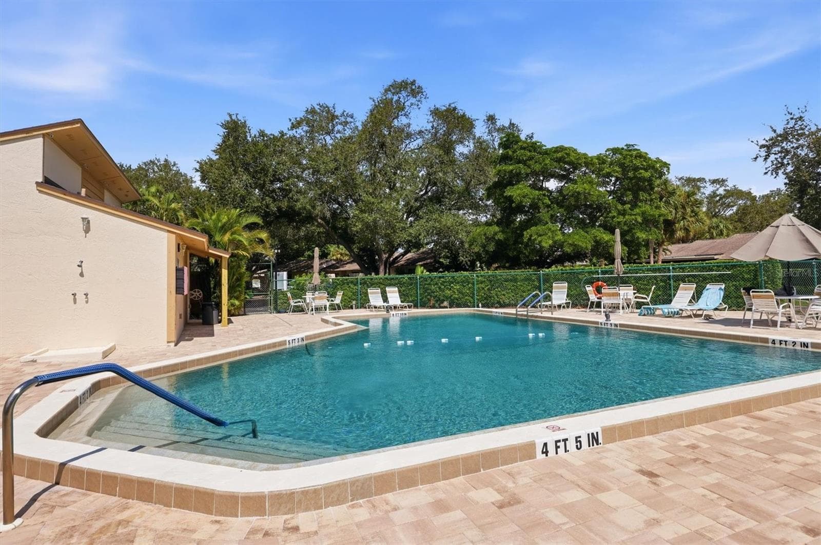 Community Pool - 2906 63RD ST W #206, BRADENTON