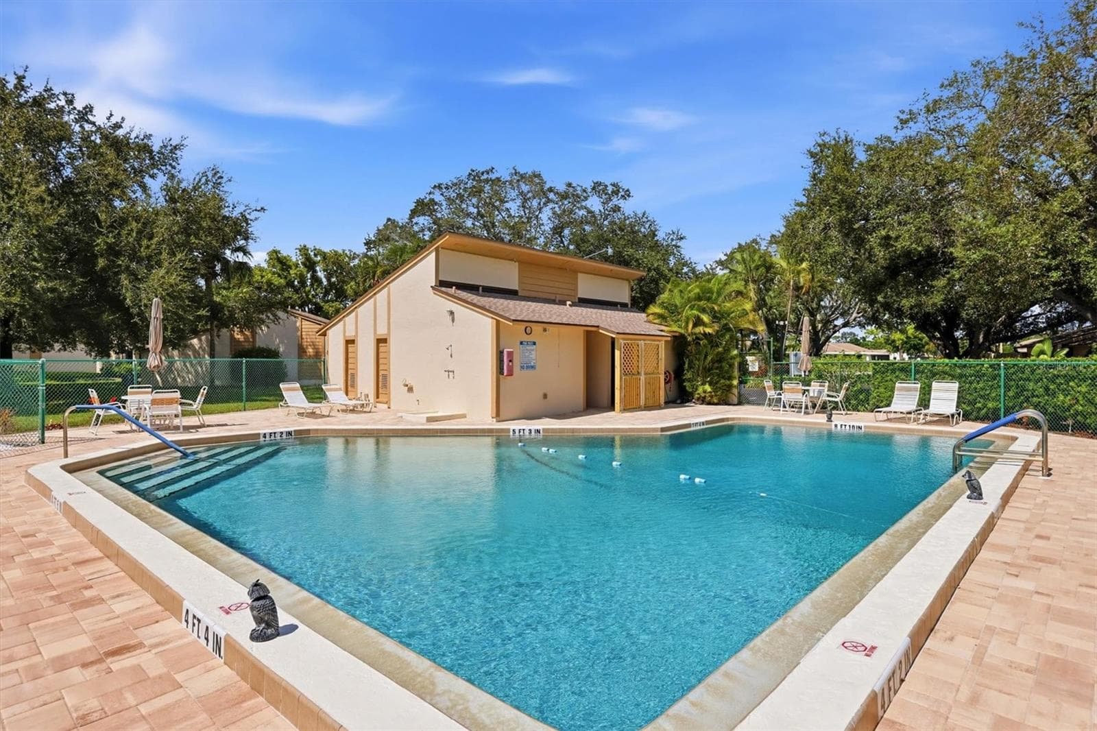 Community Pool/ Men and women's Bathrooms - 2906 63RD ST W #206, BRADENTON