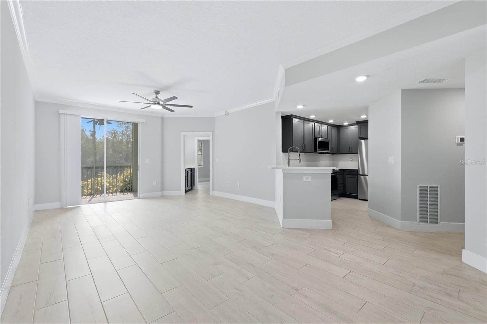 Condominium at 5711 BENTGRASS DR #19-102, SARASOTA, photo 14 of 66