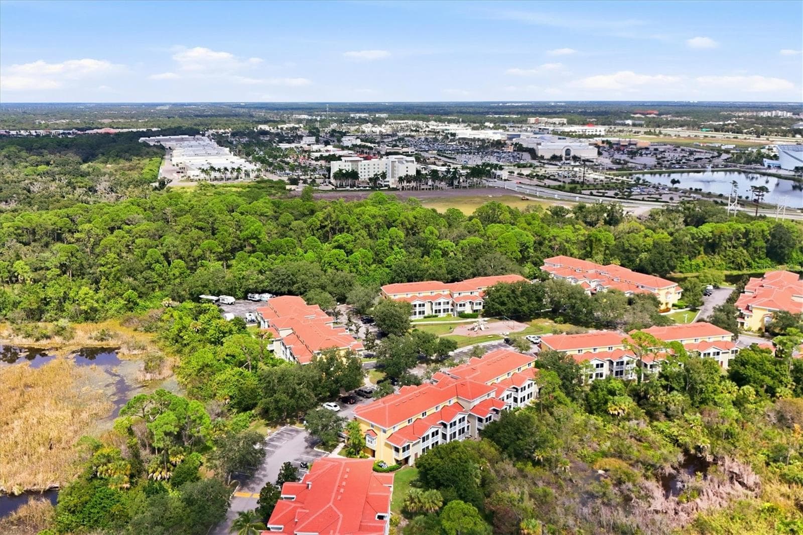 Condominium at 5711 BENTGRASS DR #19-102, SARASOTA, photo 39 of 66