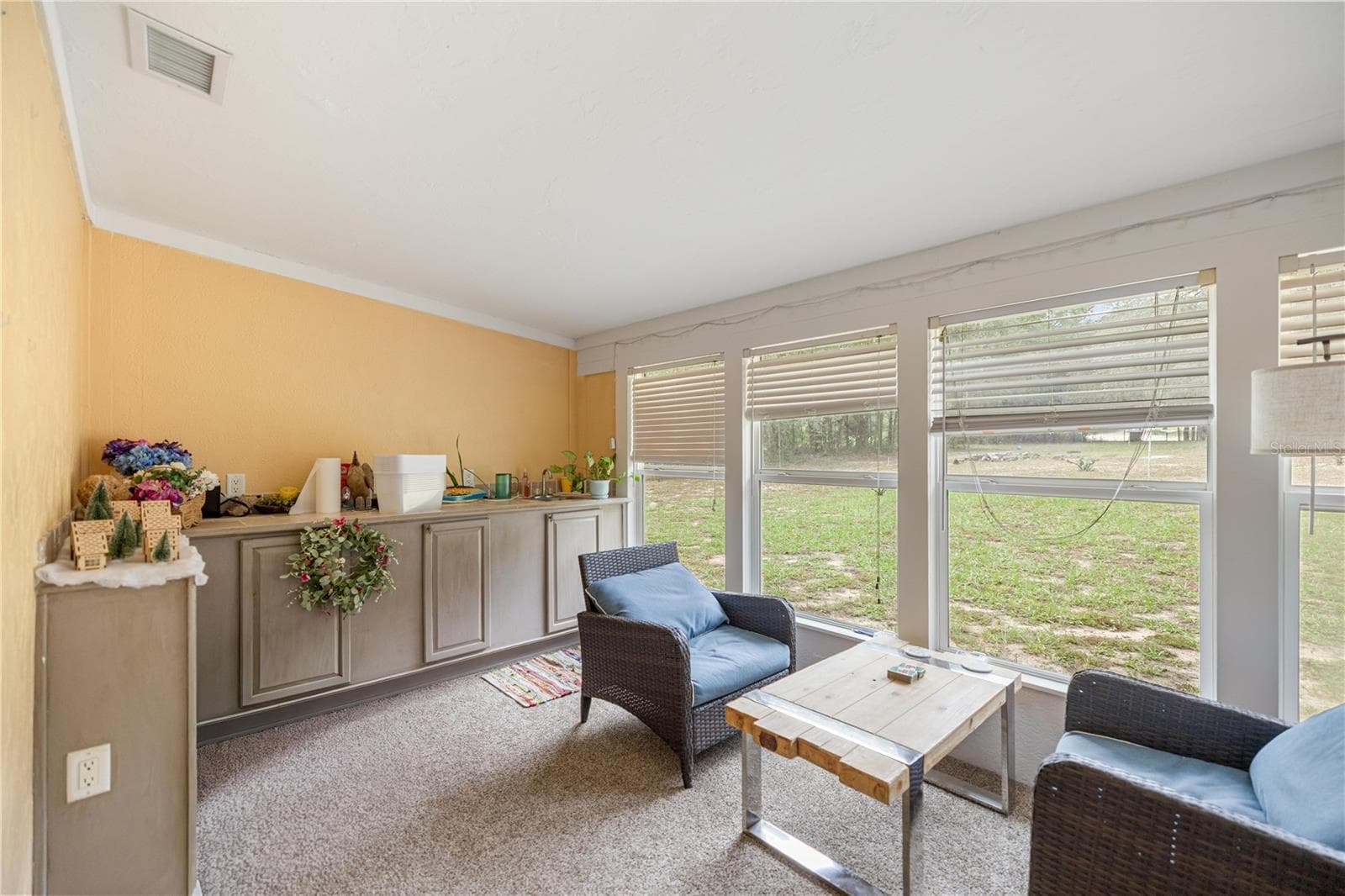 SUN ROOM WITH SUMMER KITCHEN CABINETS - 7910 SW 202ND CT, DUNNELLON
