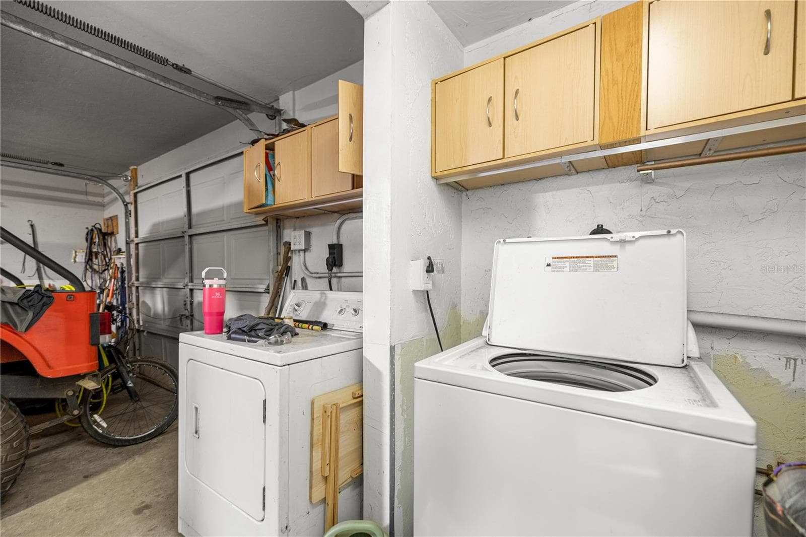 INSIDE LAUNDRY ROOM AND ATTACHED 1 CAR GARAGE/WORKSHOP - 7910 SW 202ND CT, DUNNELLON