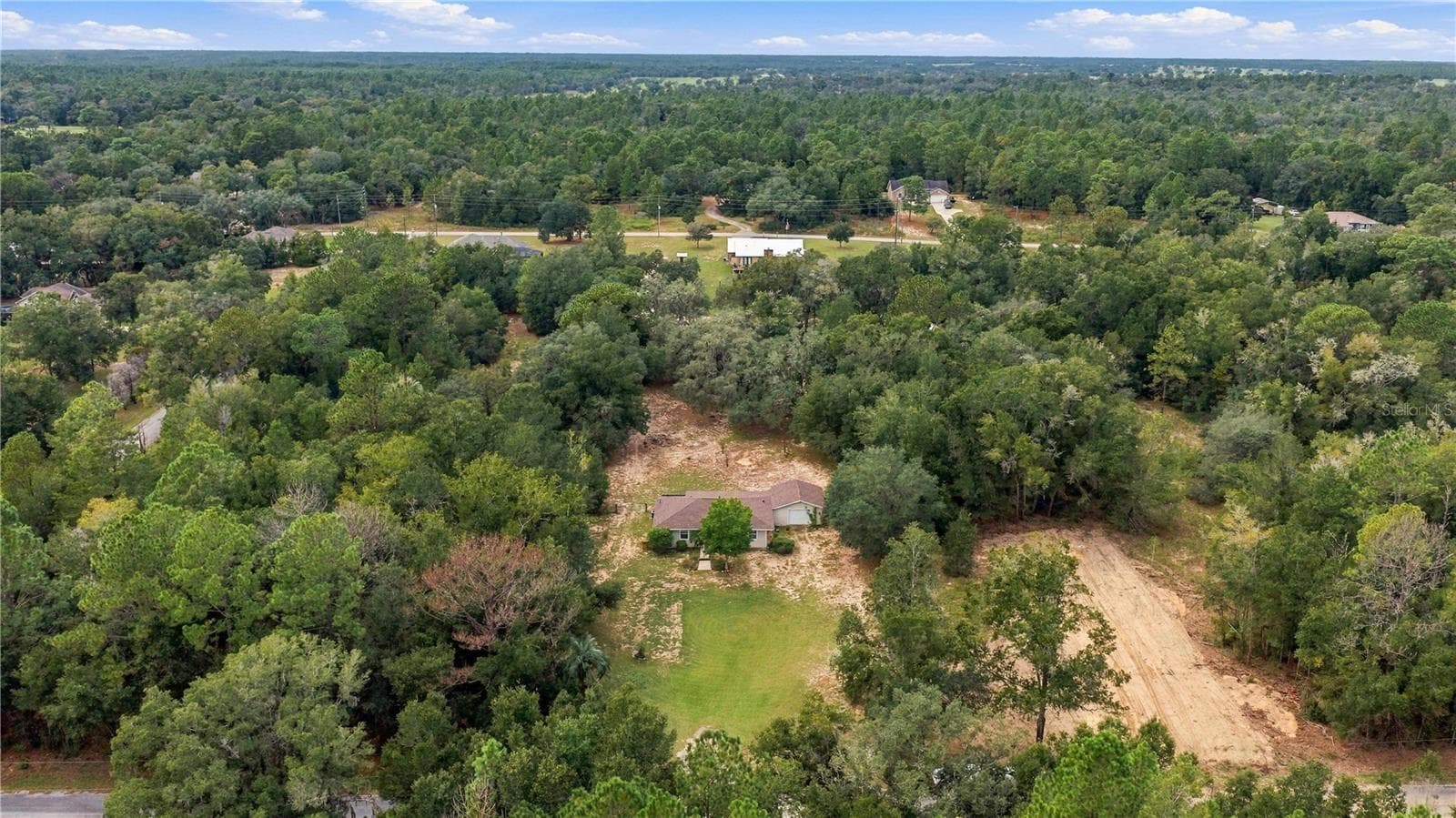 LOOKING FROM EAST TO WEST from over 202 ct - 7910 SW 202ND CT, DUNNELLON