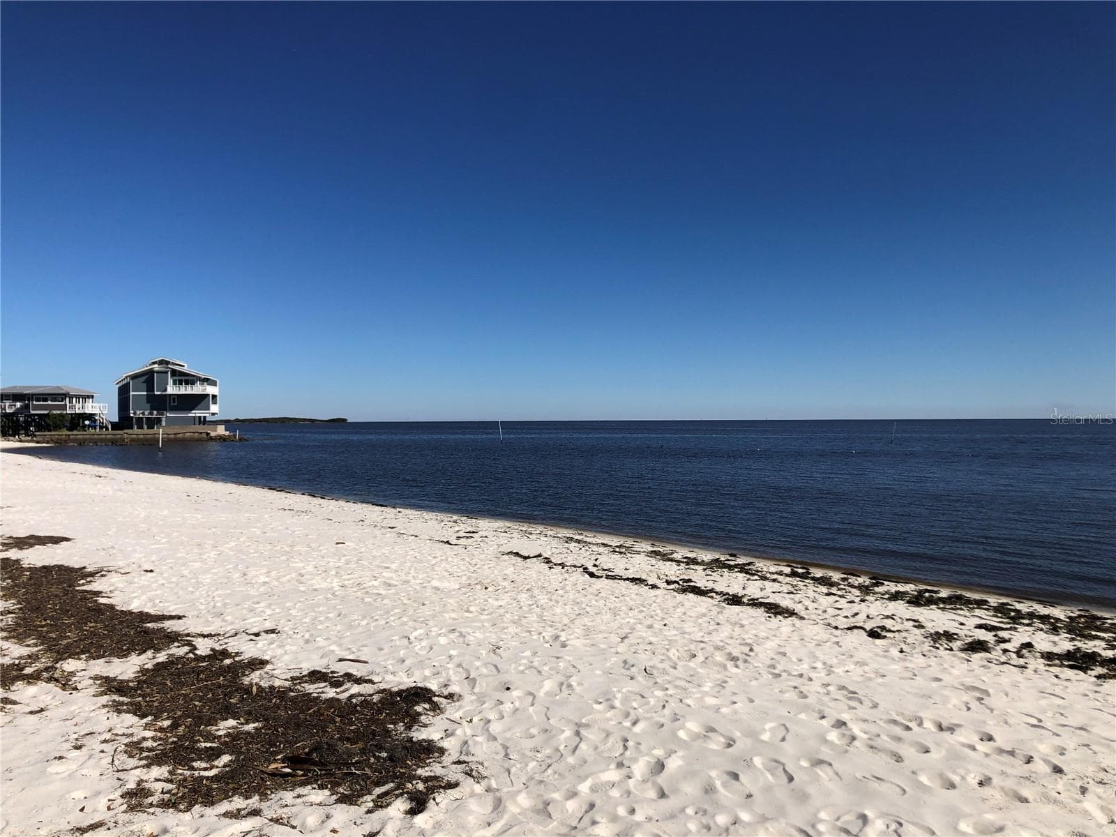 Cedar Key Public Beach 55 Minutes from property - 7910 SW 202ND CT, DUNNELLON