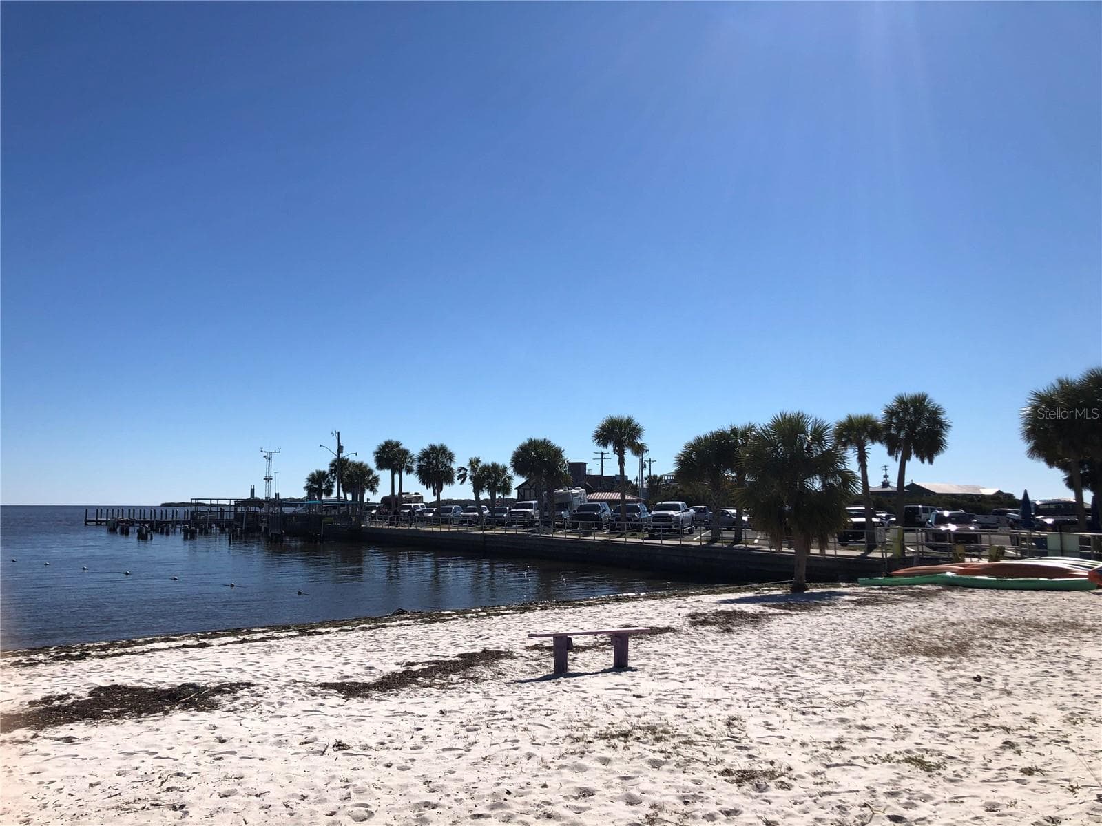 Cedar Key Public Beach 55 Minutes from property - 7910 SW 202ND CT, DUNNELLON