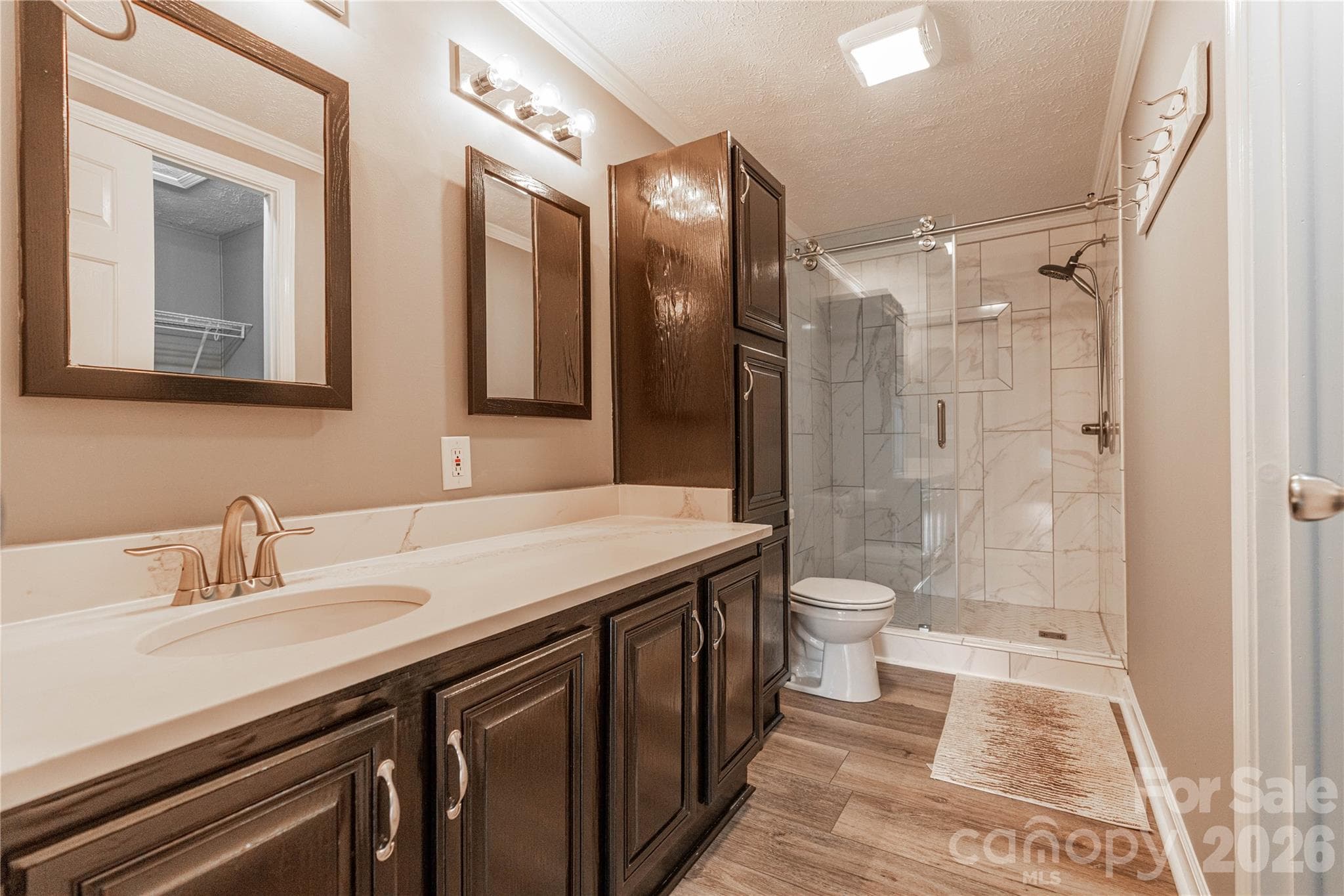 Cottage-Bathroom (1 of 2) - 520 Lewis Farm Road, Bessemer City