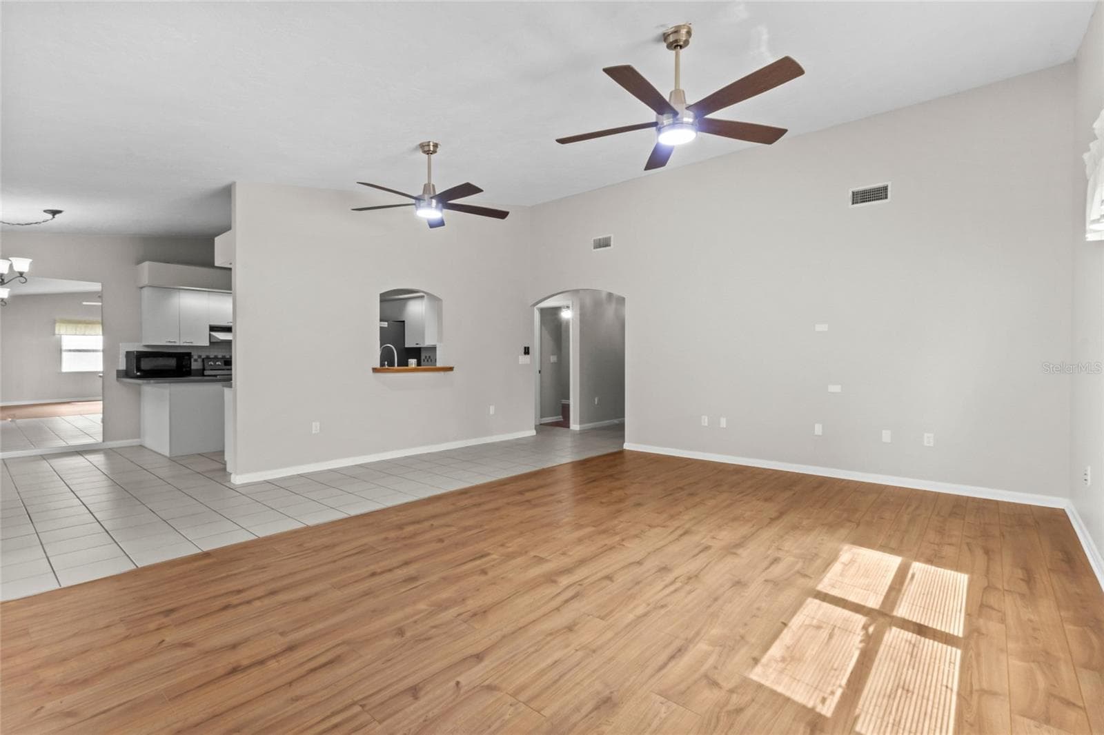 Single Family Residence at 848 GANTT AVE, SARASOTA, photo 9 of 34