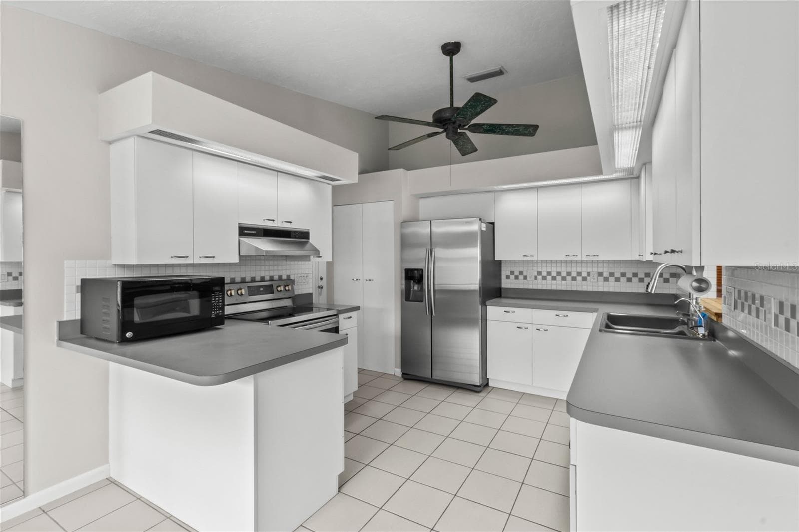 Single Family Residence at 848 GANTT AVE, SARASOTA, photo 17 of 34