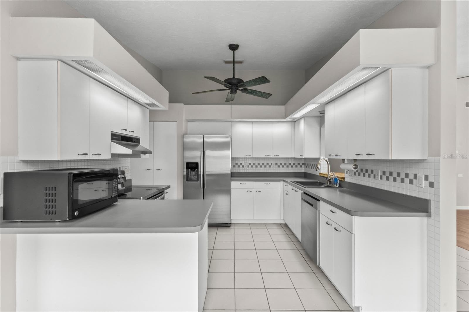 Single Family Residence at 848 GANTT AVE, SARASOTA, photo 18 of 34