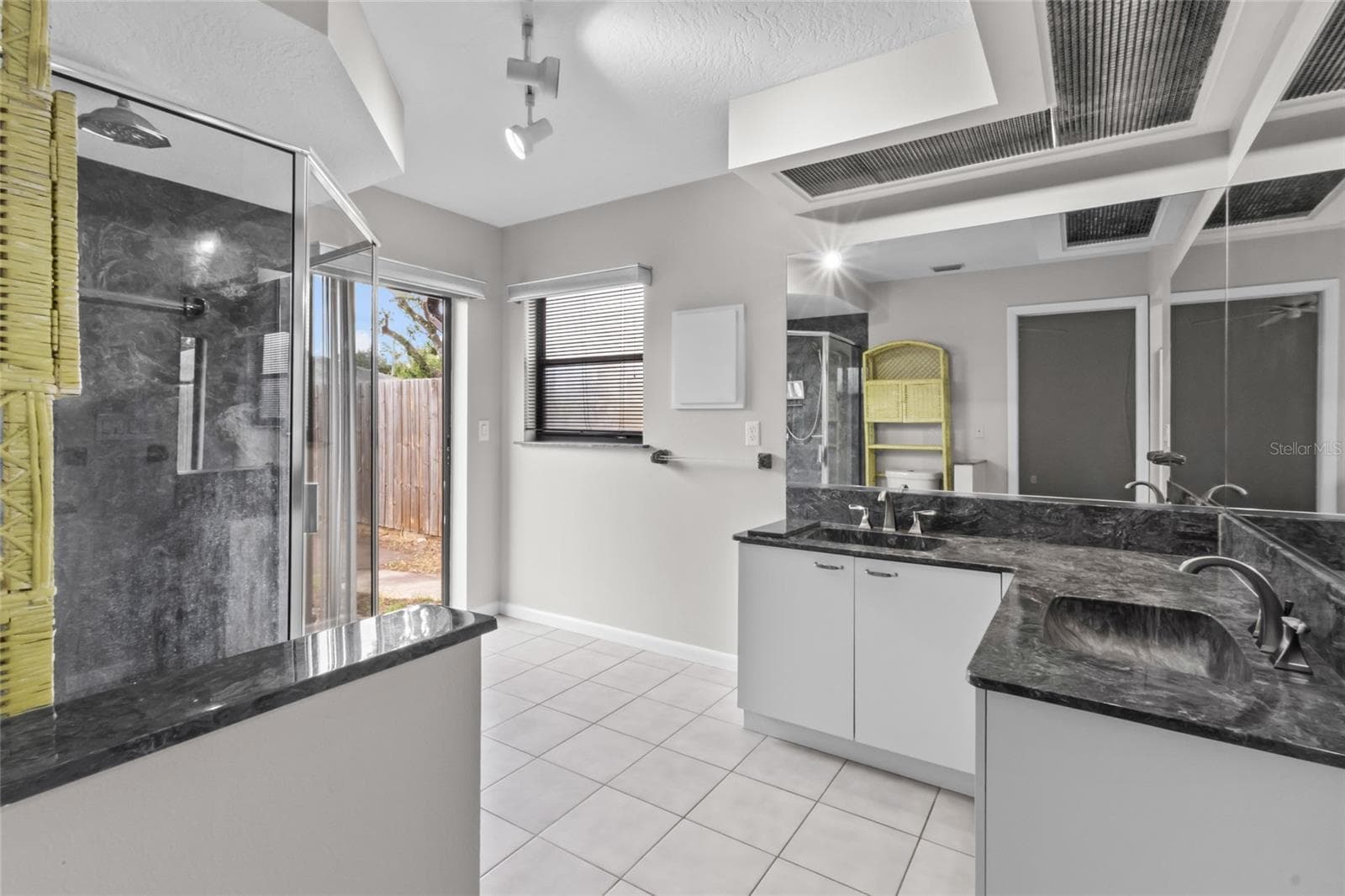 Single Family Residence at 848 GANTT AVE, SARASOTA, photo 25 of 34