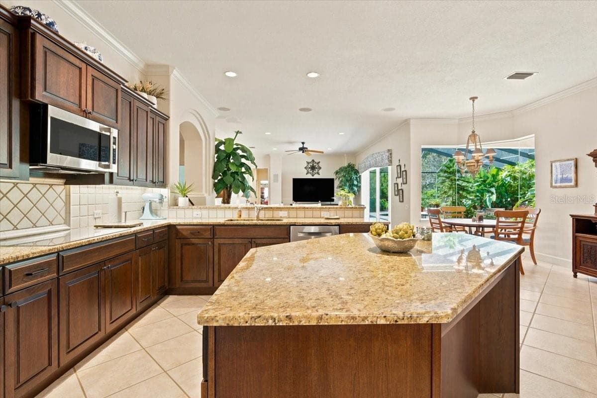 GE Monogram induction cooking offers a modern, efficient cooking surface. - 5513 KEELER OAK ST, LITHIA