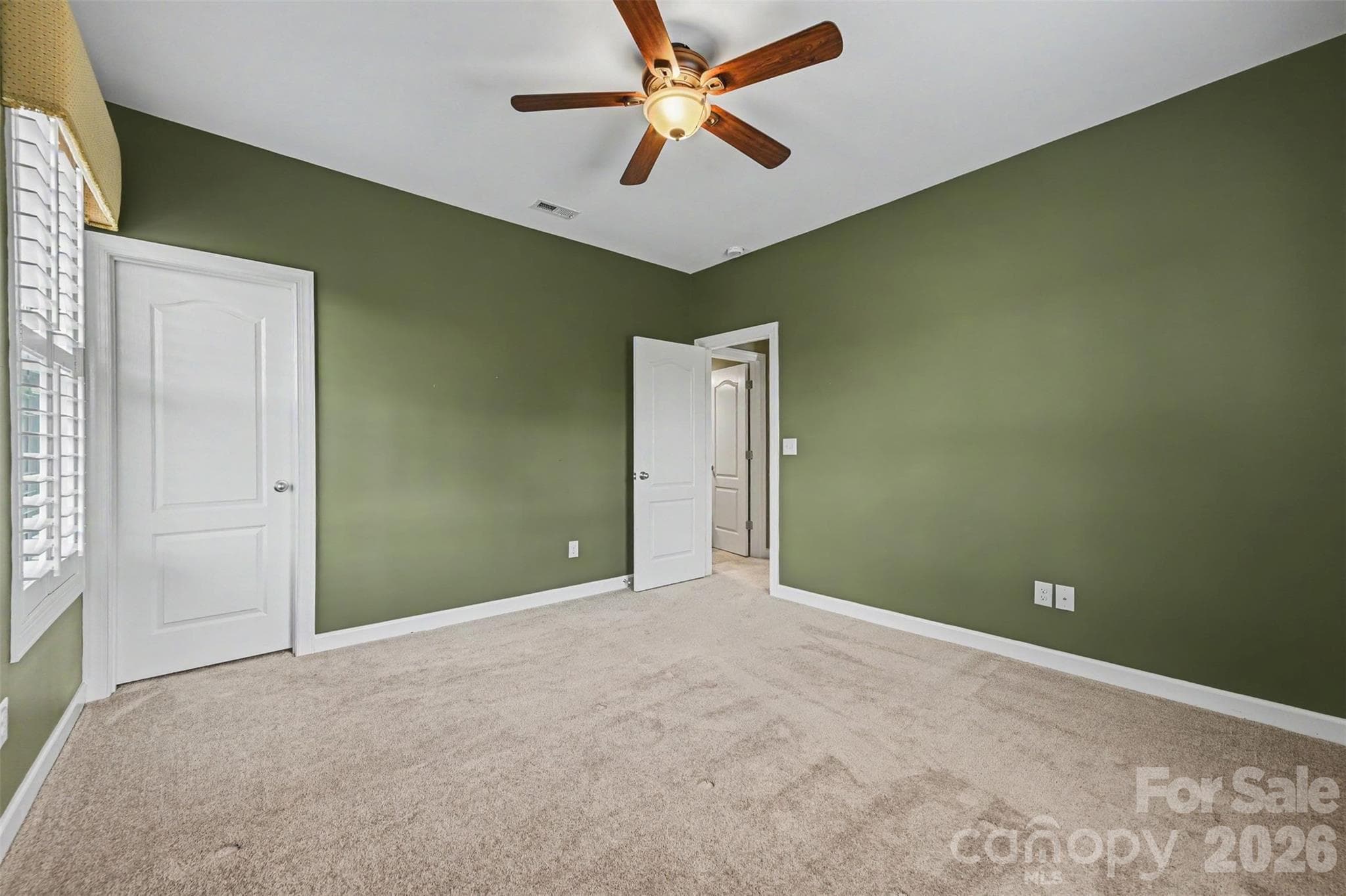 Single Family Residence at 831 Tyne Drive, Fort Mill, photo 29 of 48