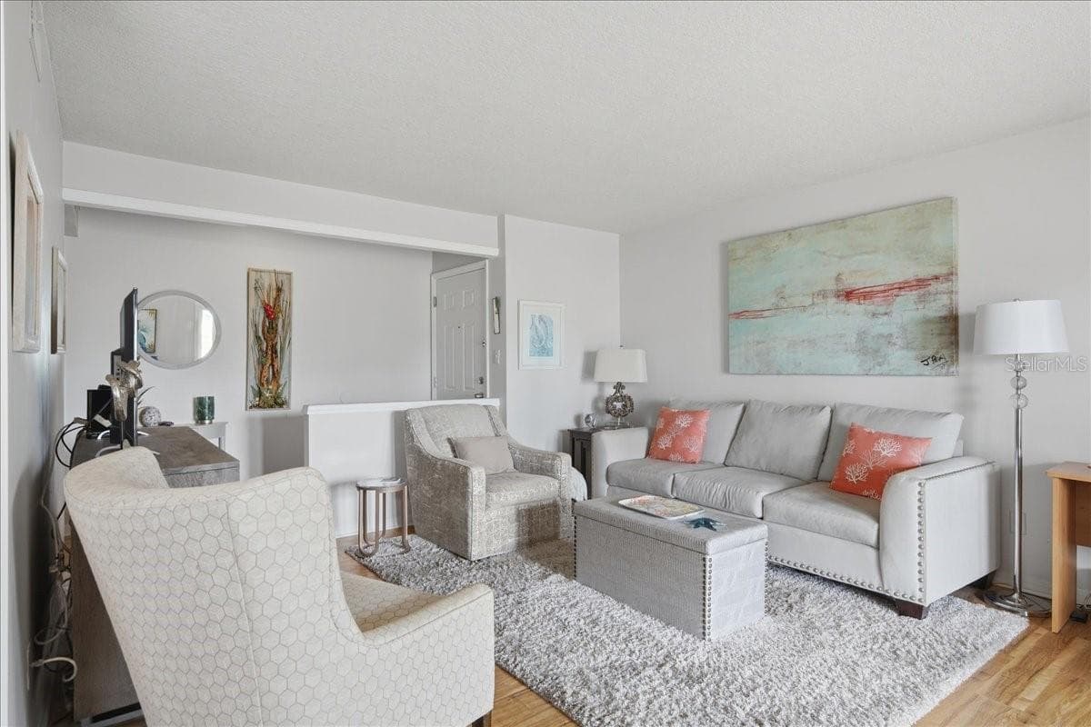 Condominium at 111 SEAHORSE DR SE #B, ST PETERSBURG, photo 7 of 63