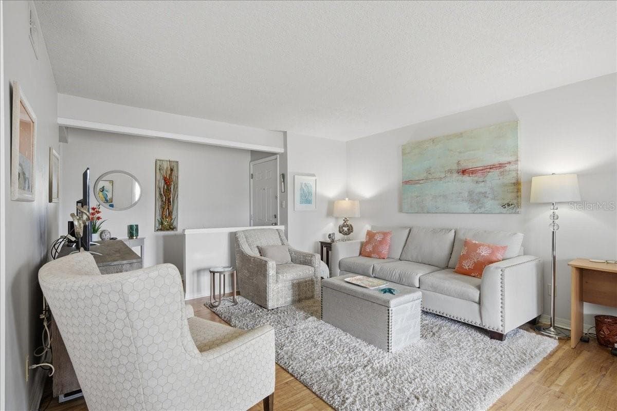 Condominium at 111 SEAHORSE DR SE #B, ST PETERSBURG, photo 12 of 63