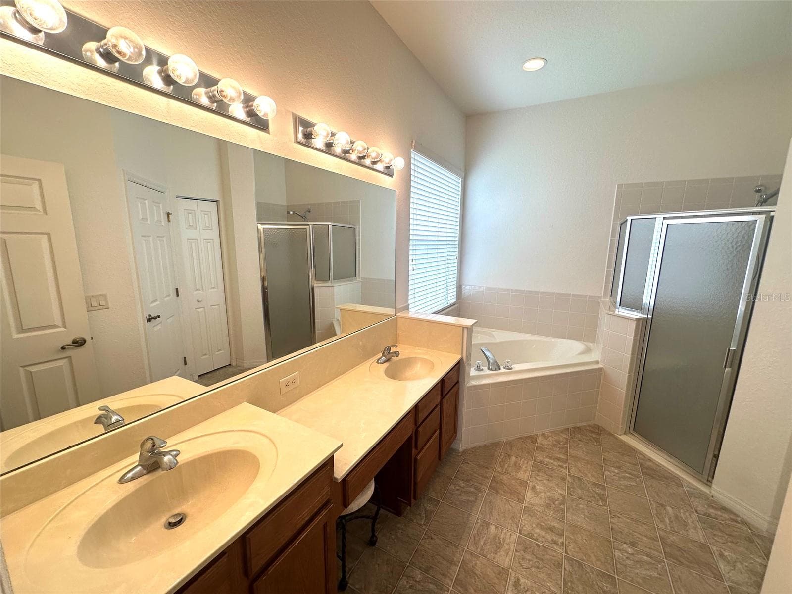 Single Family Residence at 12173 SE 178TH ST, SUMMERFIELD, photo 21 of 26