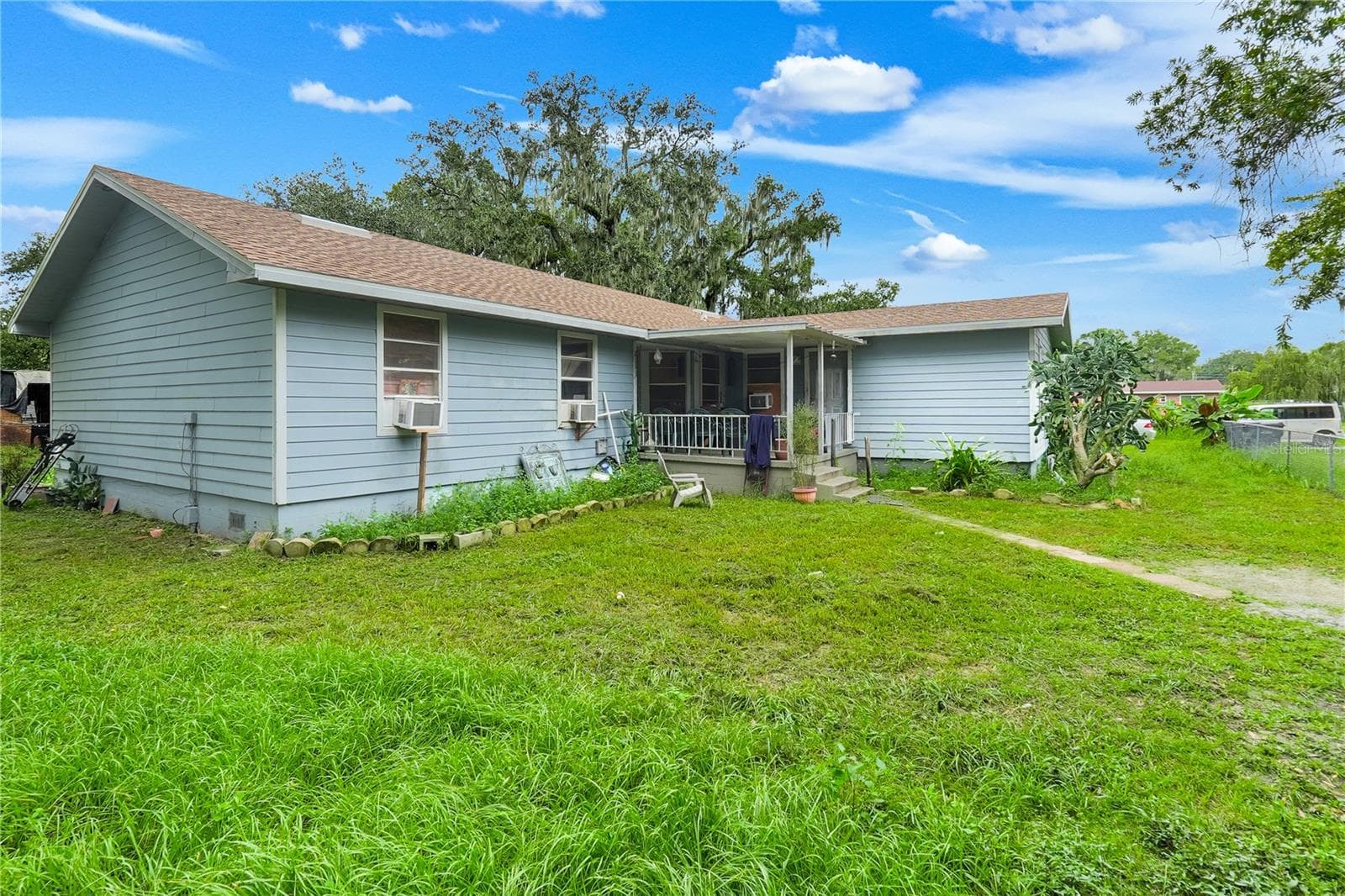 Single Family Residence at 215 JOHN CARROLL RD E, LAKELAND, photo 33 of 37