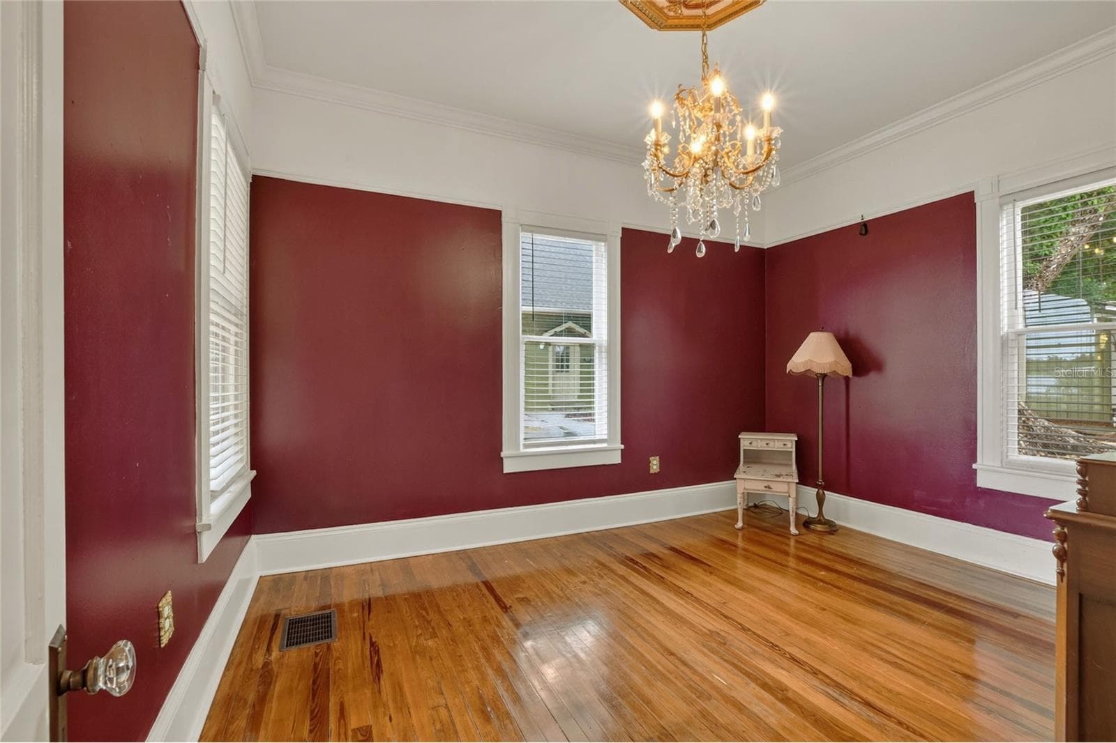 Main room on 1st floor - 822 W PATTERSON ST, LAKELAND
