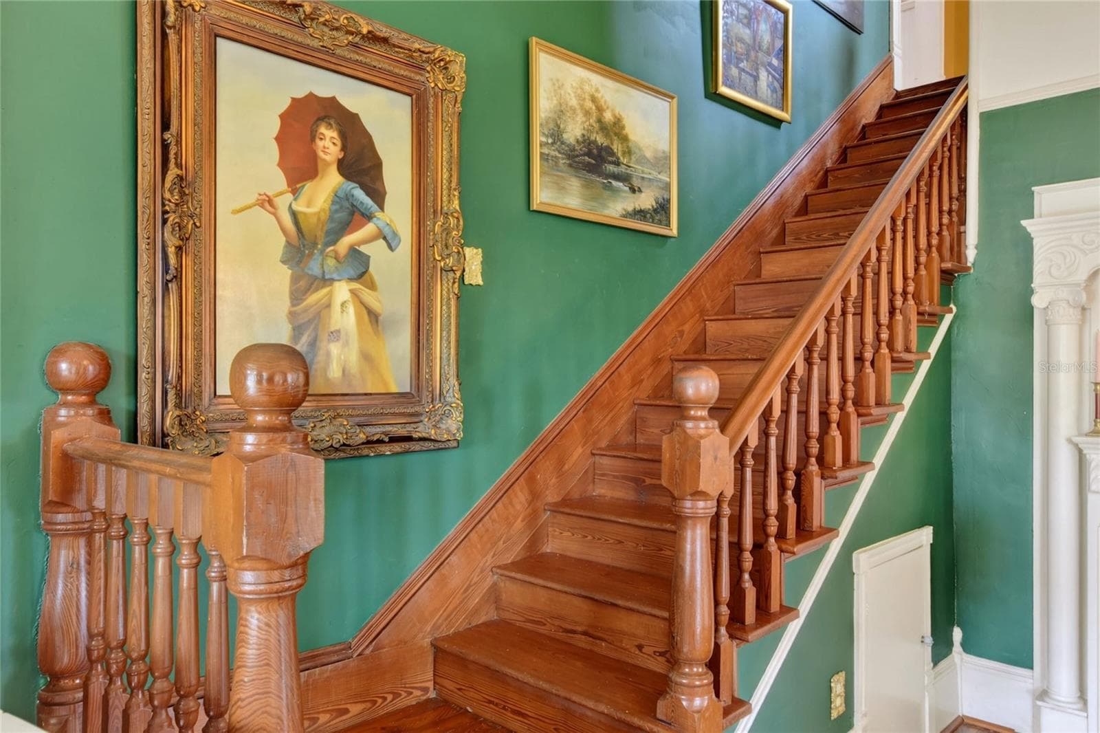 Stairway to 2nd floor - 822 W PATTERSON ST, LAKELAND