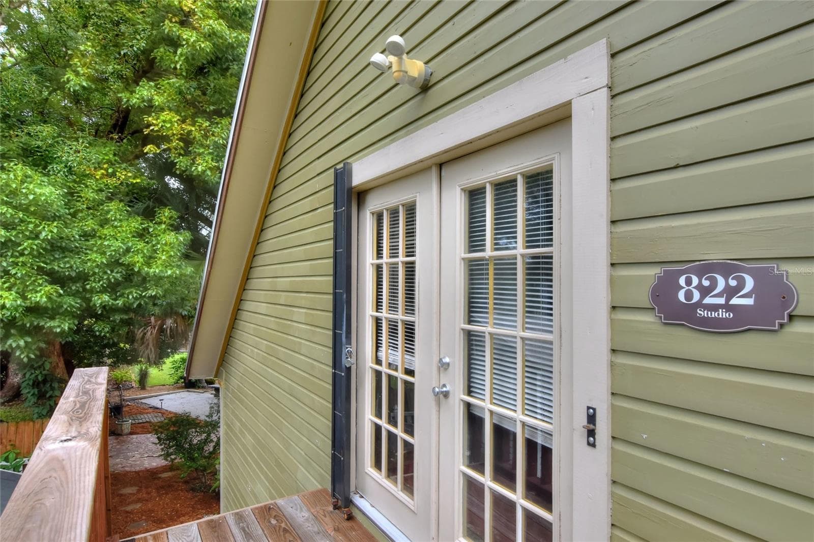 Entrance to upstairs storage - 822 W PATTERSON ST, LAKELAND