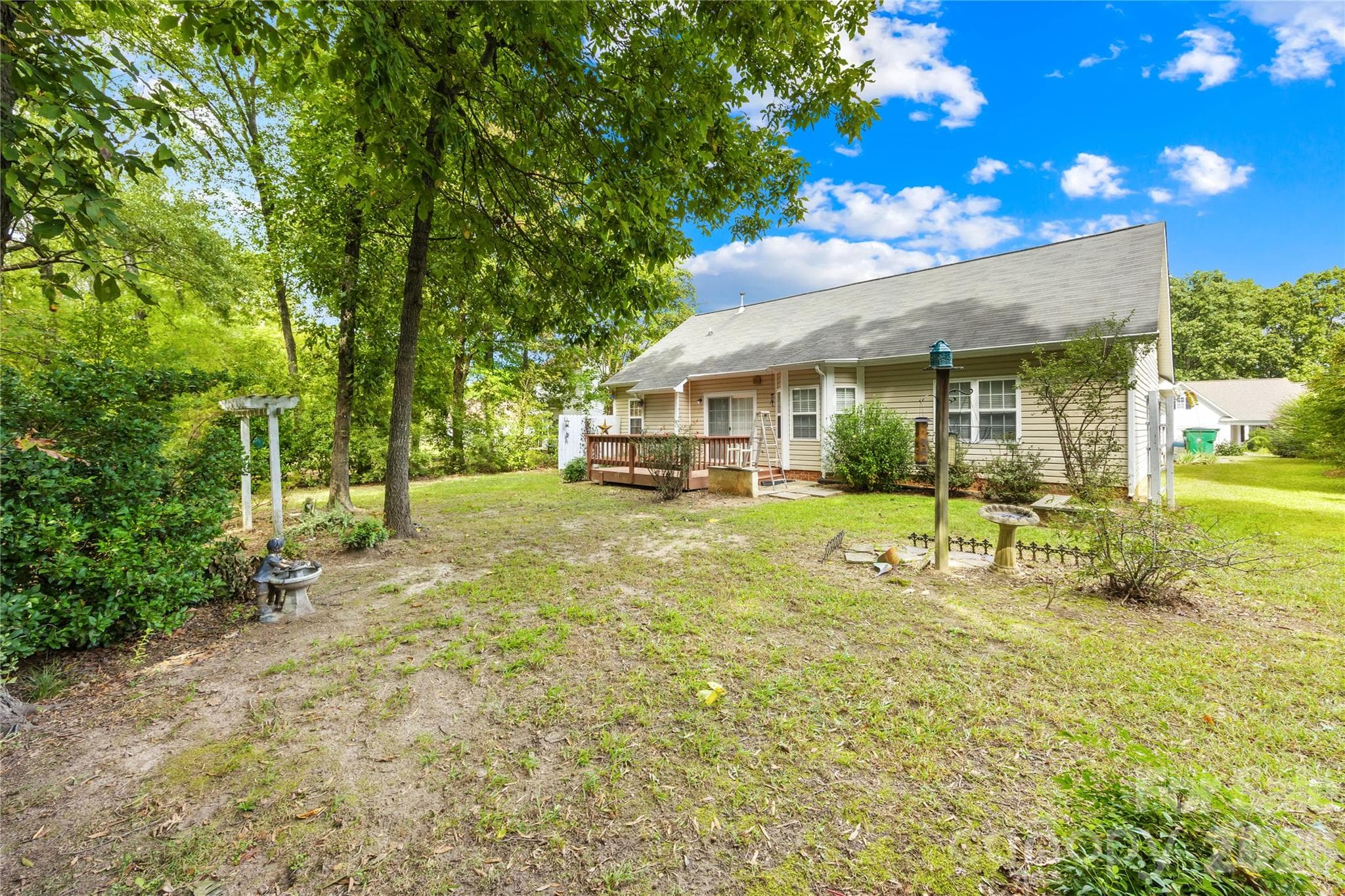 Single Family Residence at 9521 Foggy Meadow Road, Charlotte, photo 29 of 38