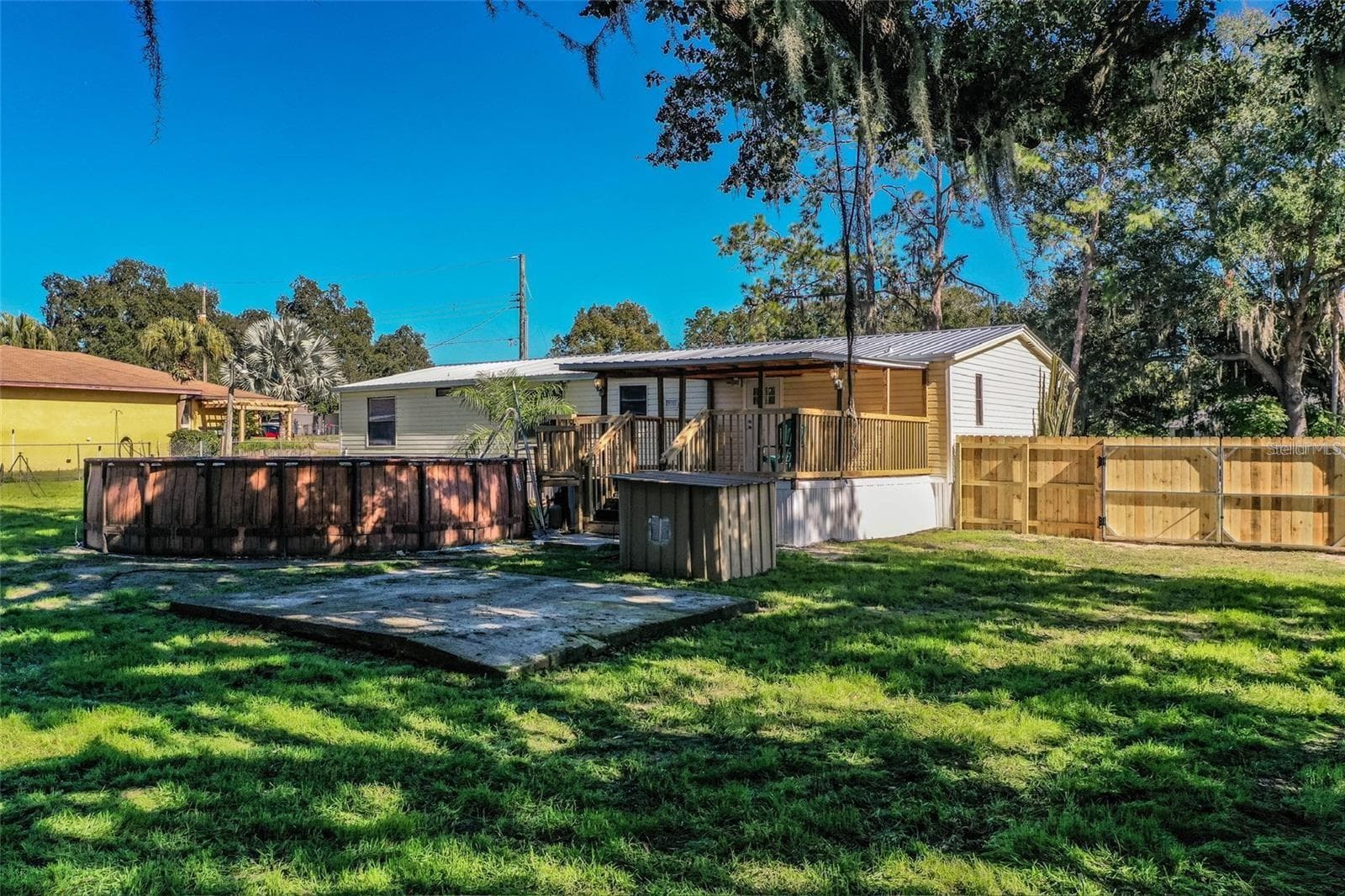 Manufactured Home at 6416 SHIFLETT AVE, LAKELAND, photo 6 of 18