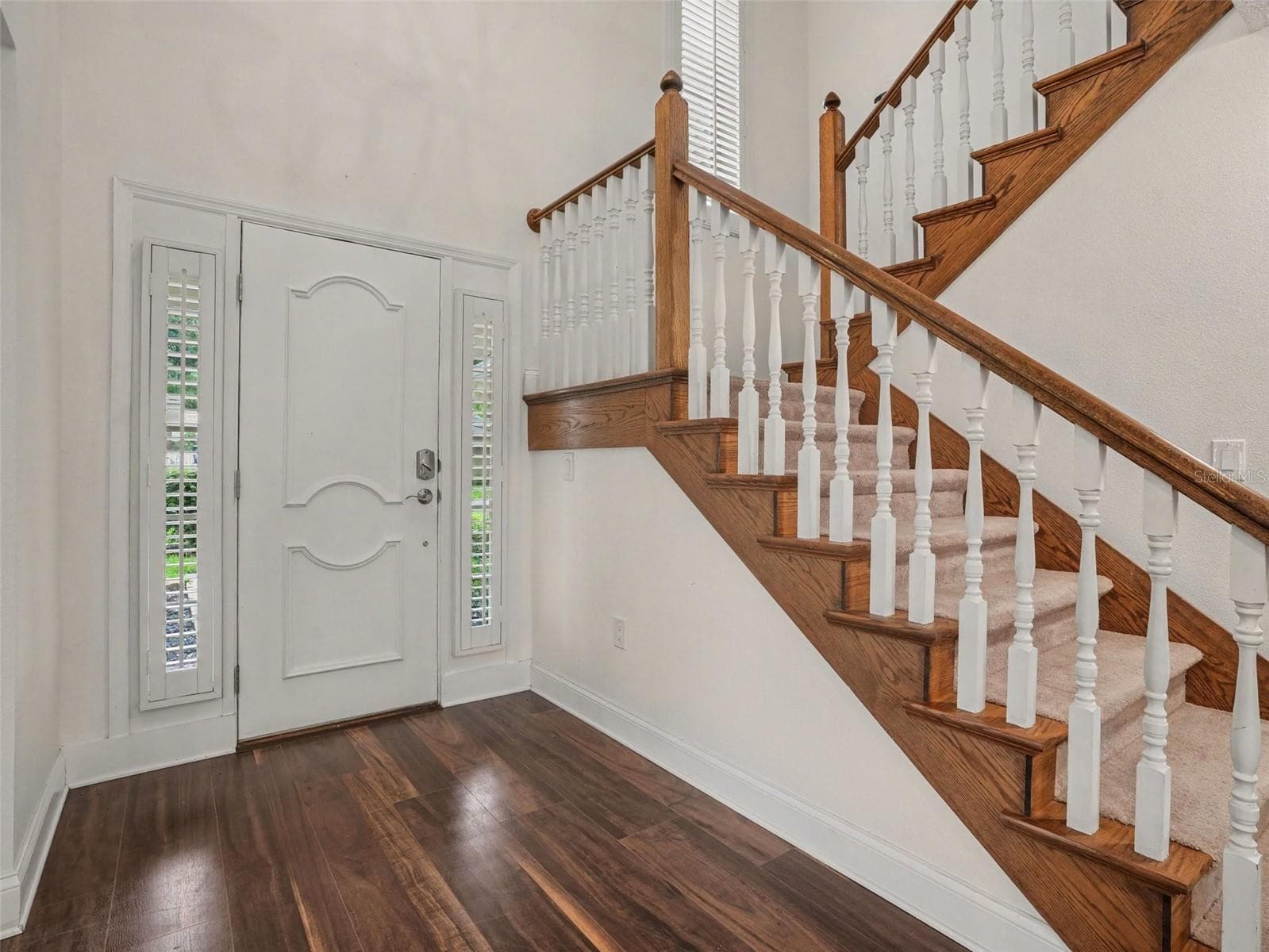 Single Family Residence at 905 WOODROW DR, AUBURNDALE, photo 5 of 30