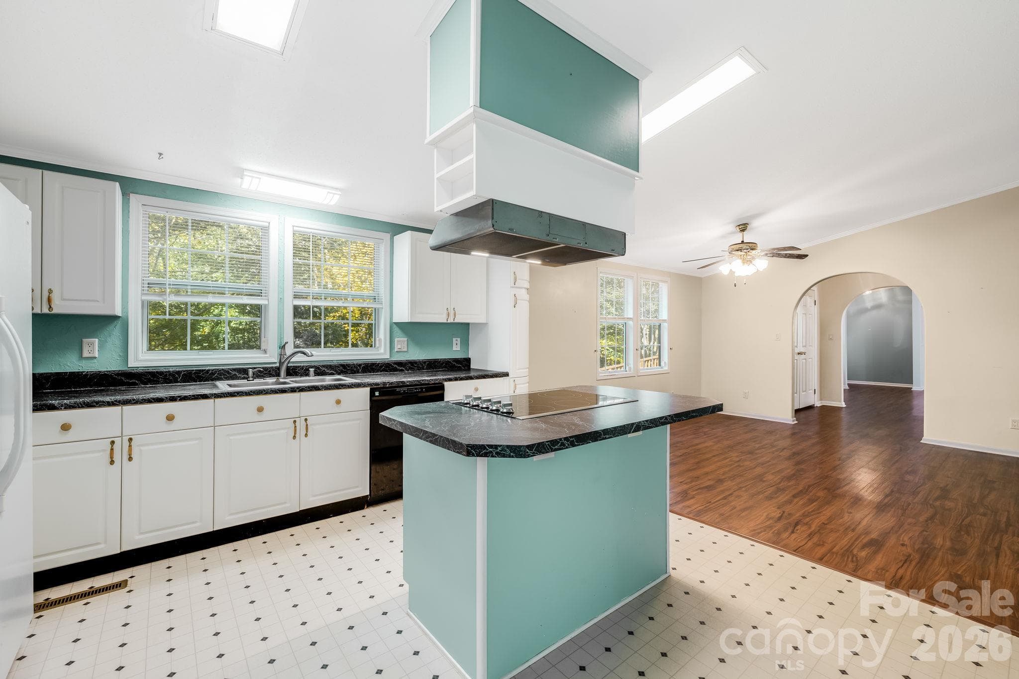 Single Family Residence at 655 School Road E, Asheville, photo 16 of 45