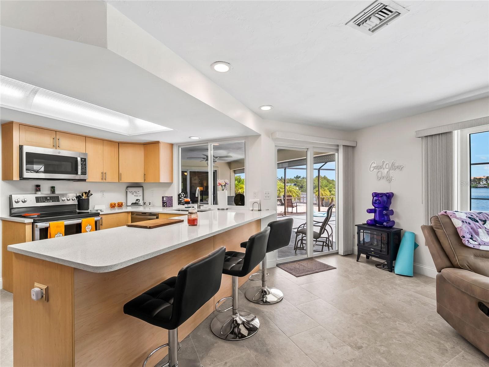 KitchenGreatRoom_2903rdStreet_BonitaSprings_OpenConcept_Corner.jpg - 290 3RD ST W, BONITA SPRINGS